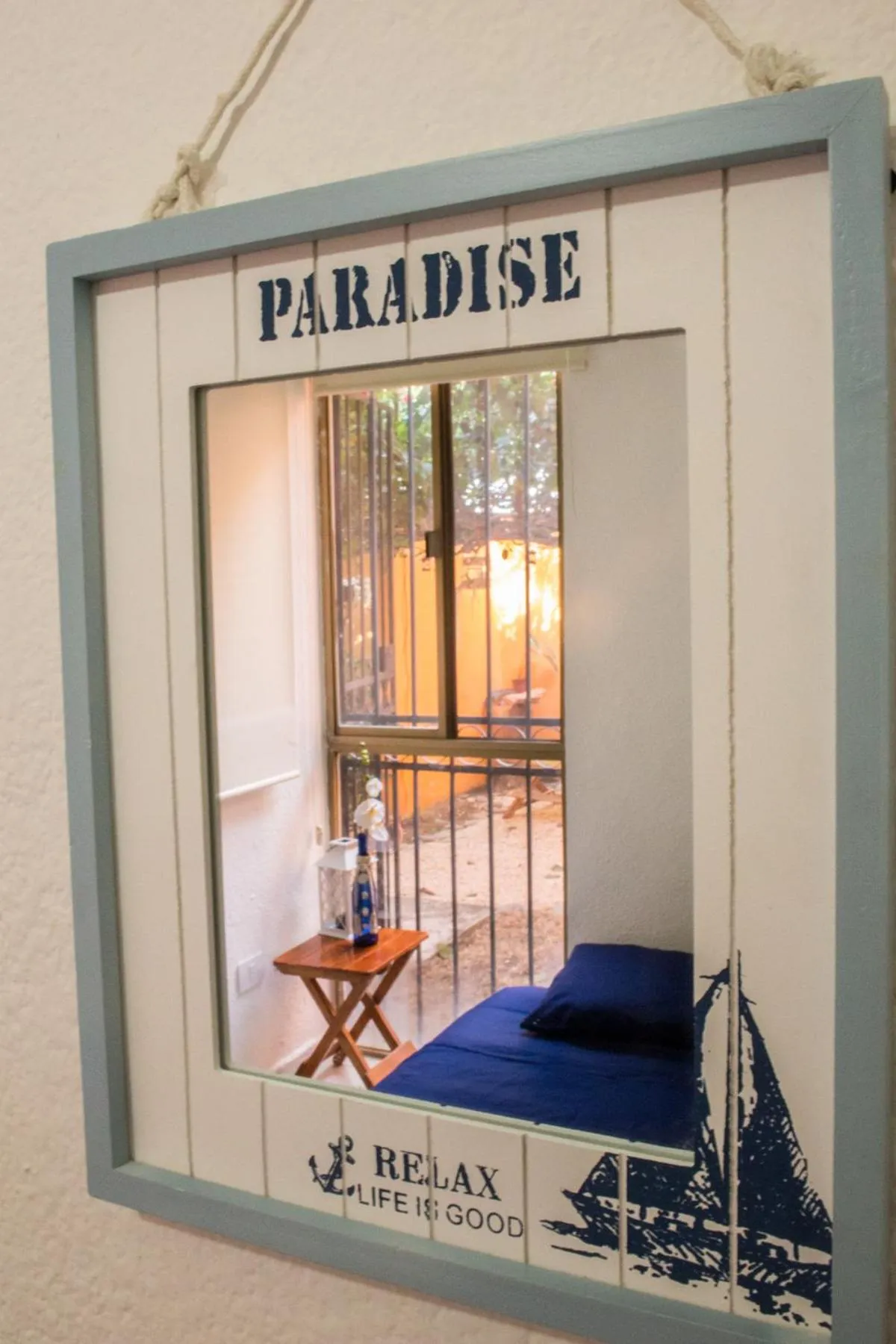 Decorative detail, Bed in Casa Loritos