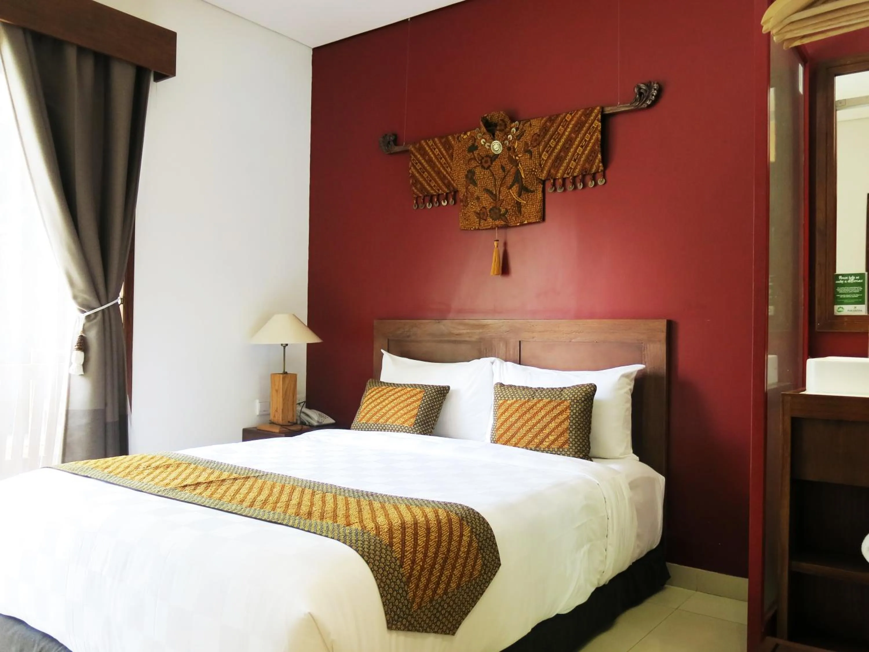 Bedroom, Bed in Hotel Puriartha Ubud