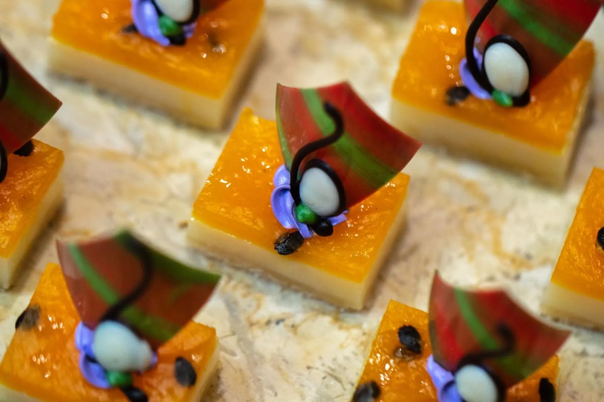 Food and drinks in Earl's Regency Hotel