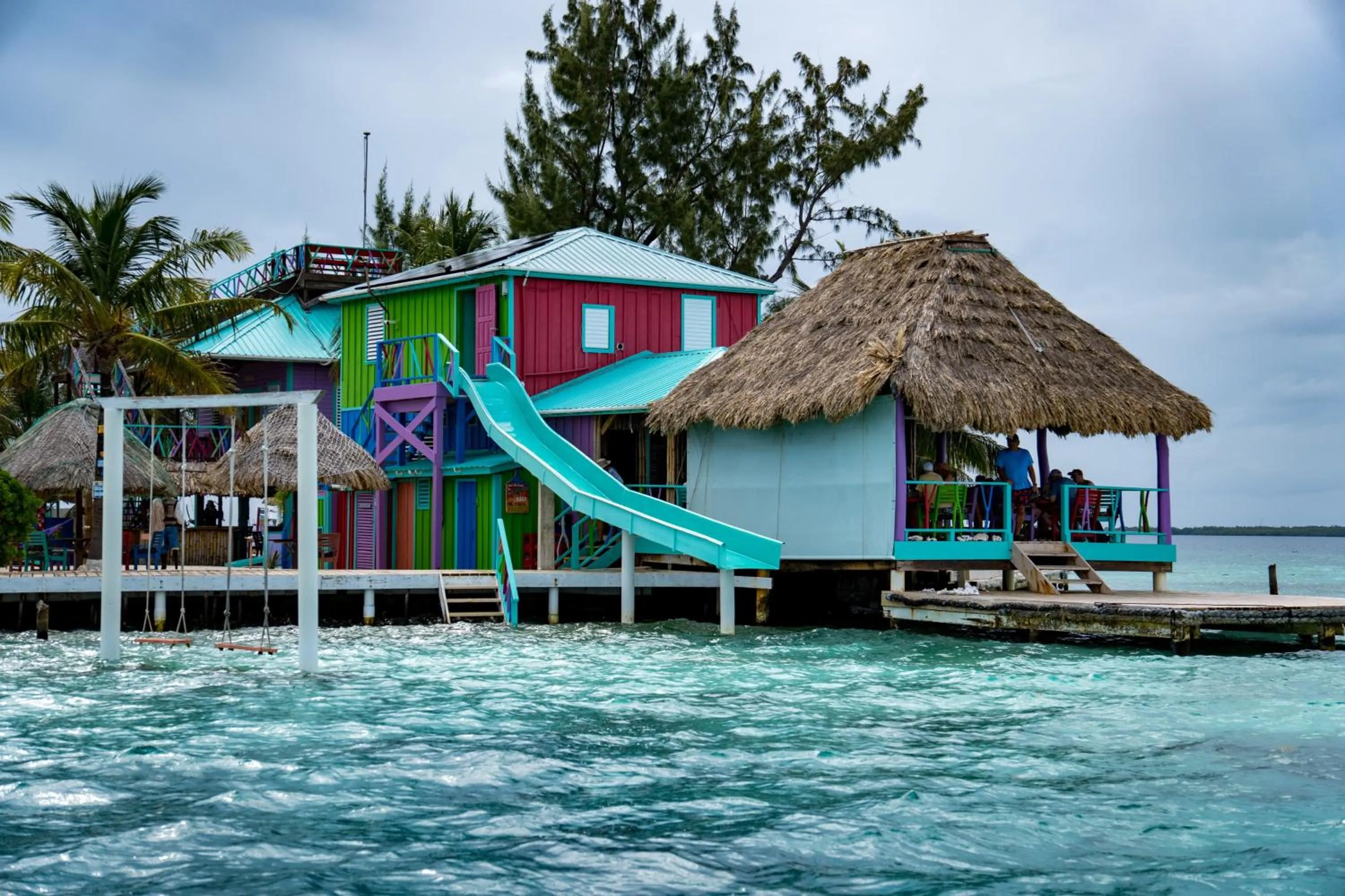 King Lewey's Island Resort