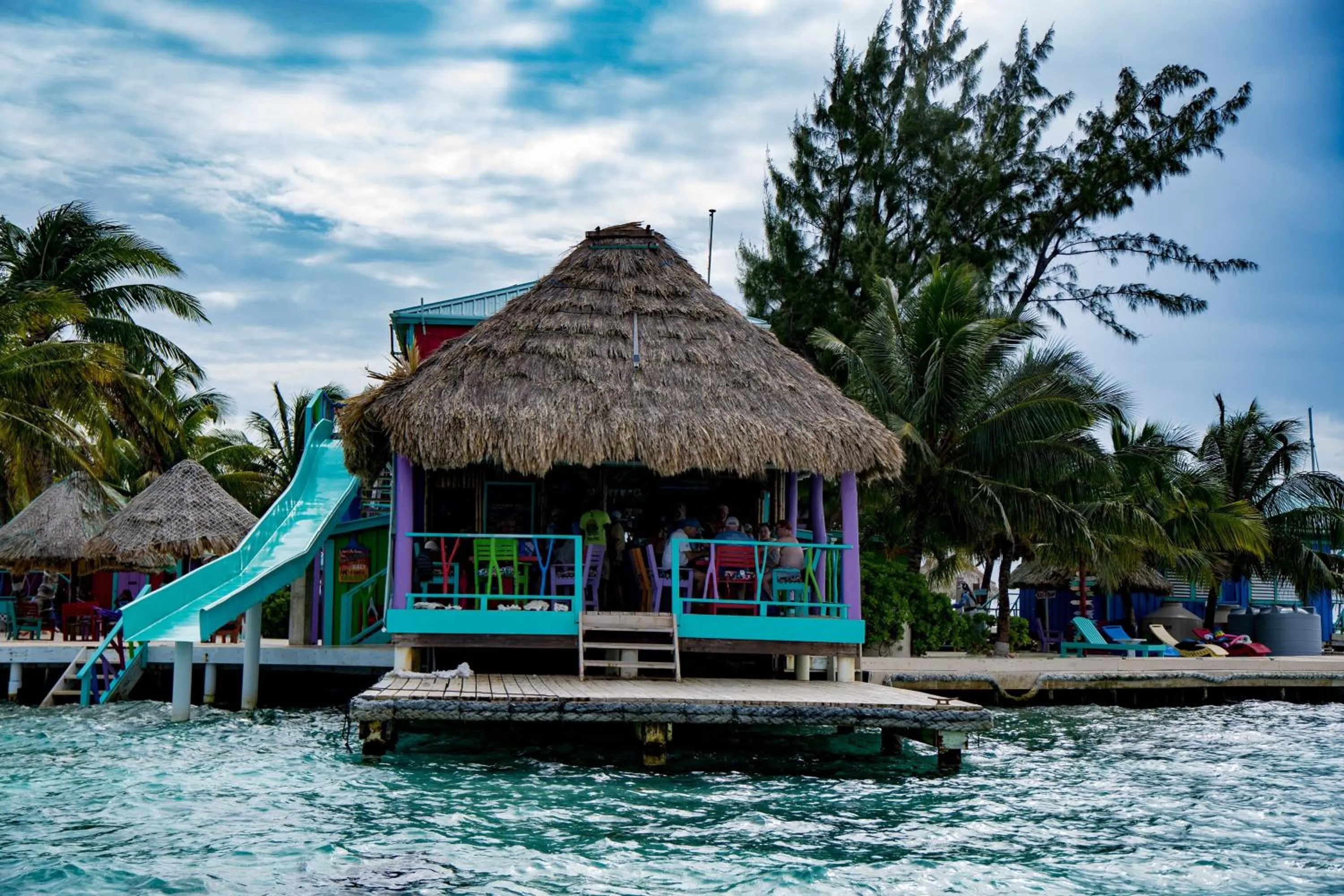 King Lewey's Island Resort