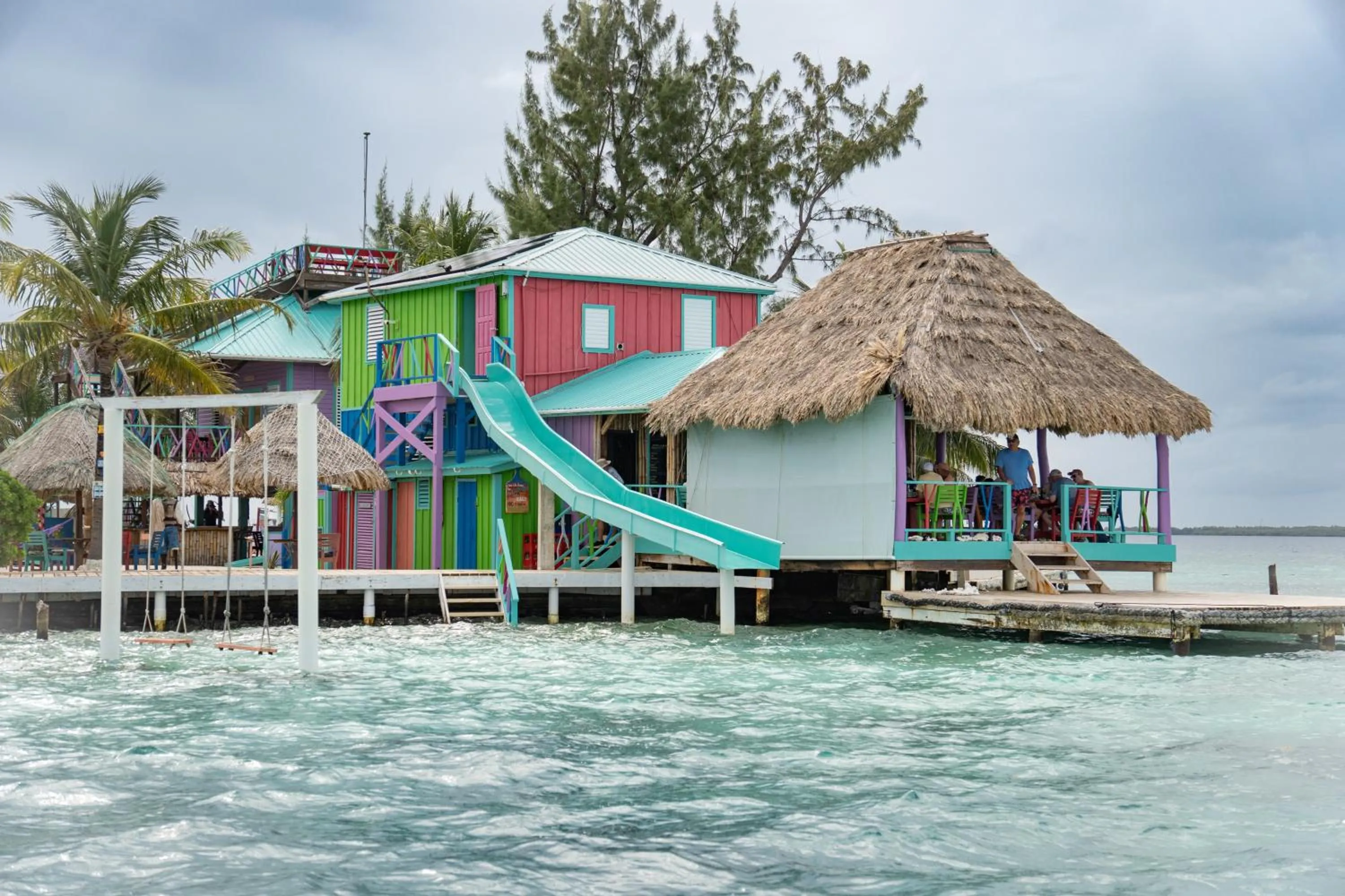 King Lewey's Island Resort