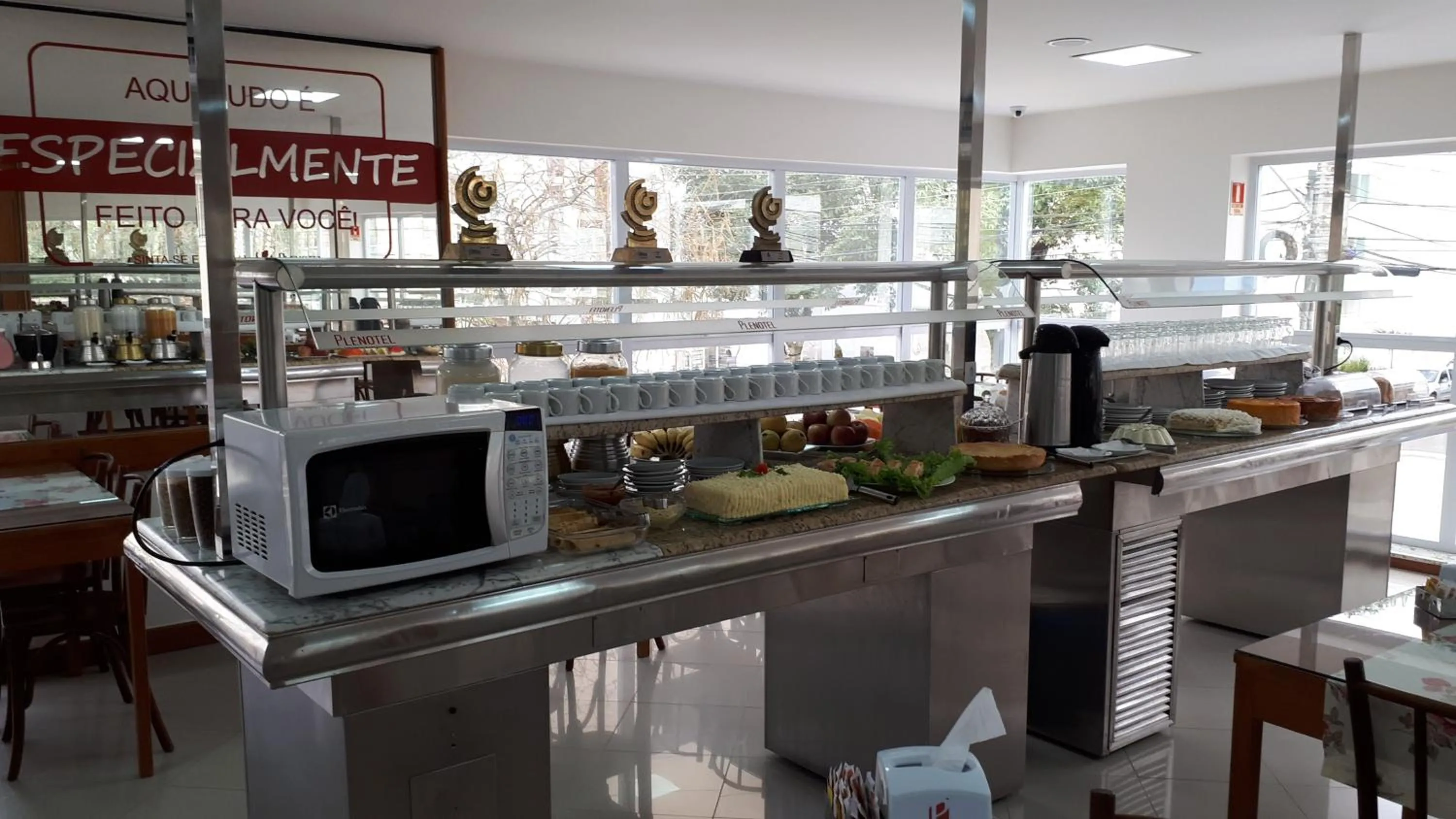 Buffet breakfast in Hotel Plenotel