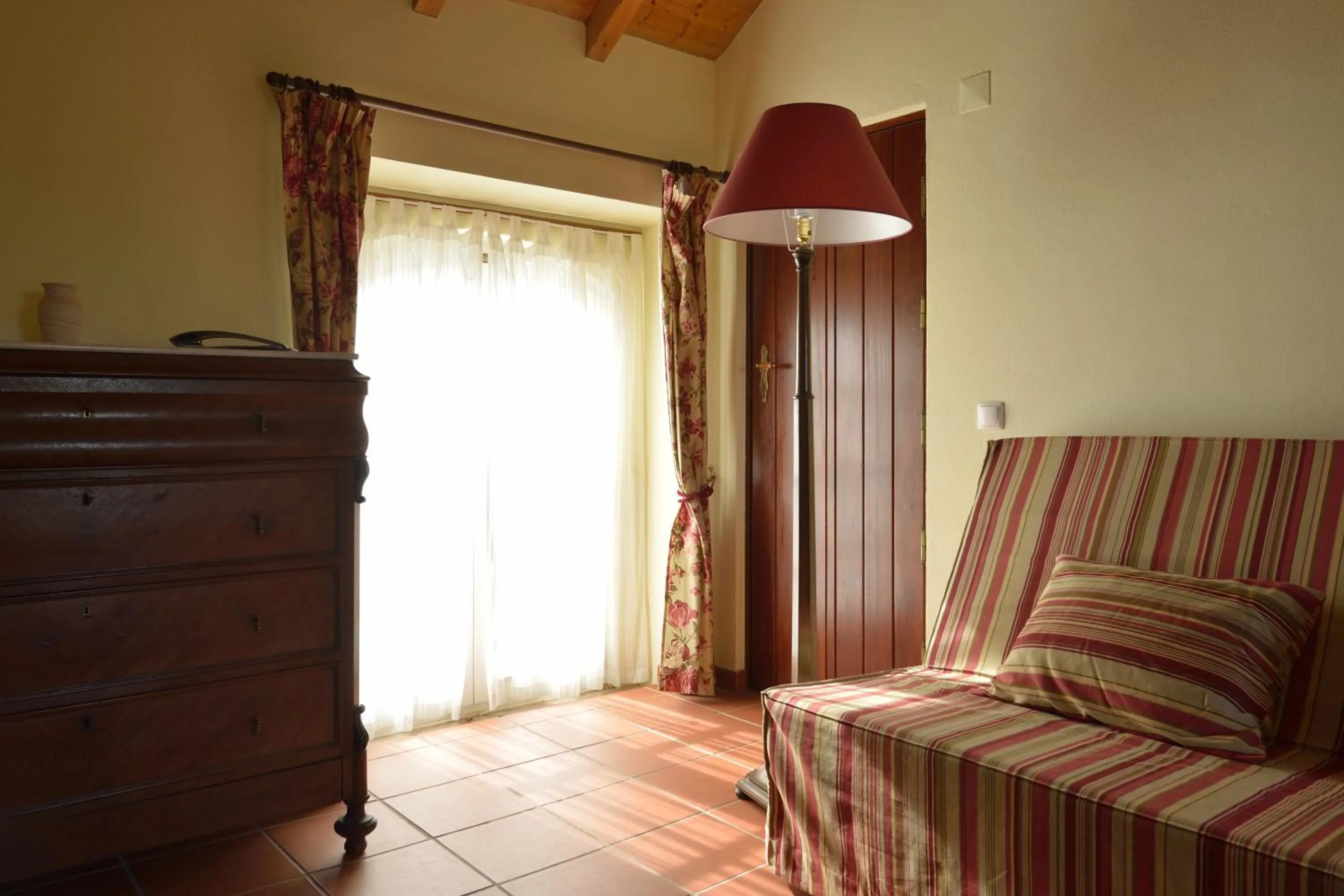 Decorative detail in Quinta Do Scoto