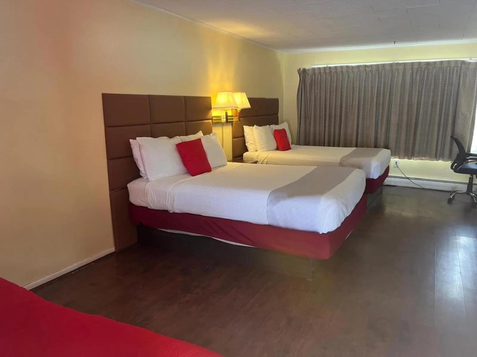 Bed in Buena Vista Inn Motel