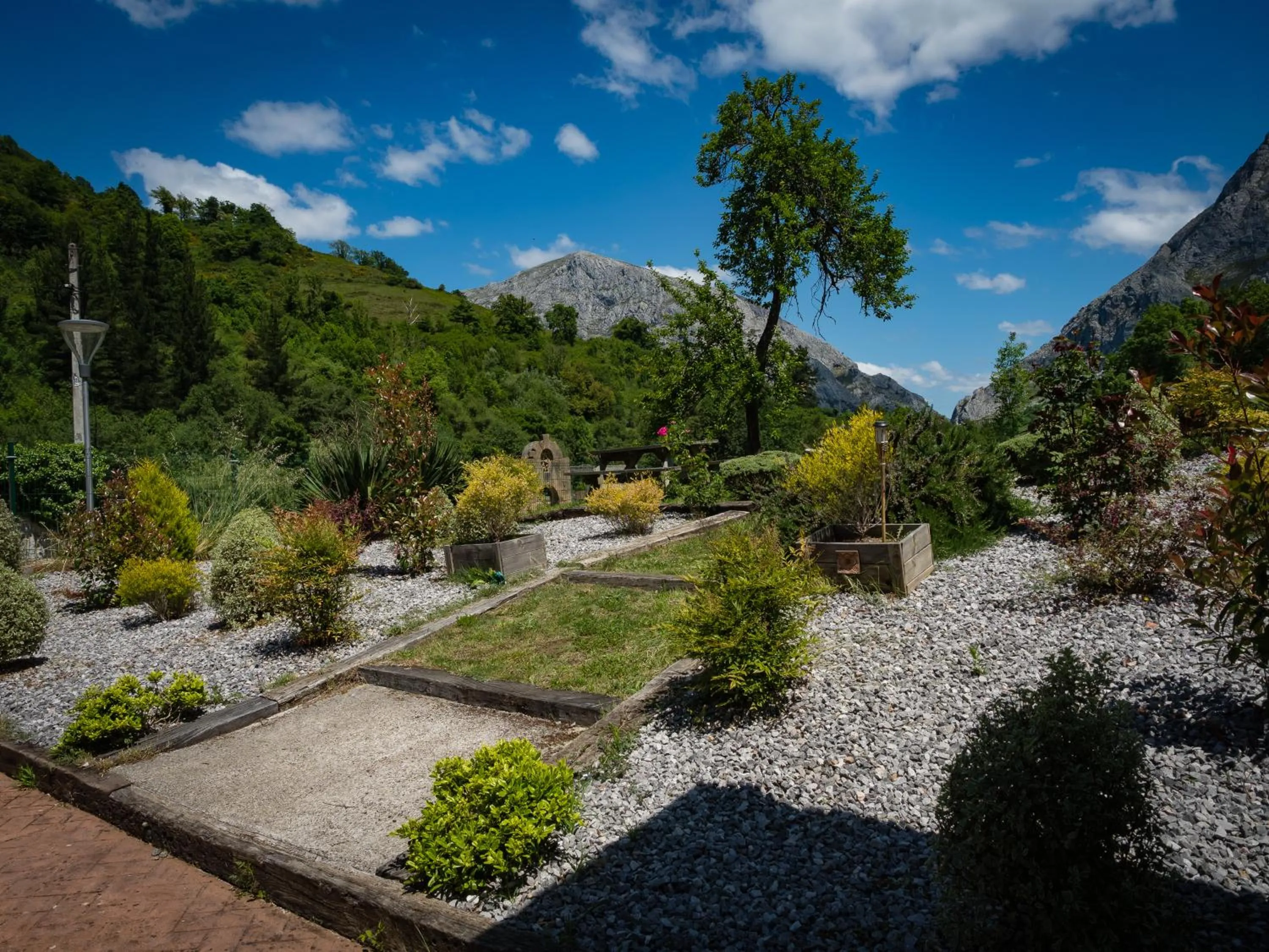 Garden in La Posta del Camín Real