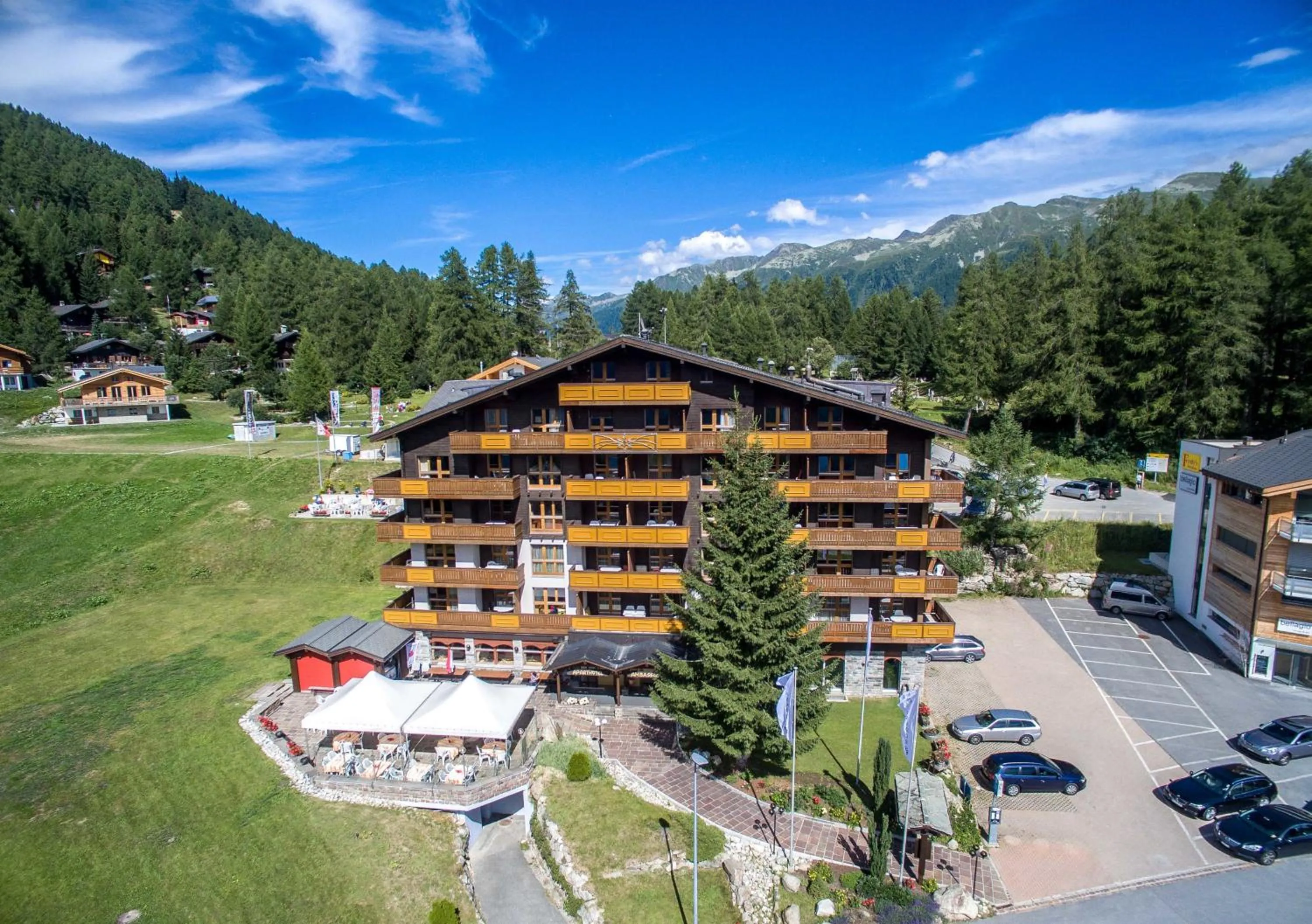 Facade/entrance in Aparthotel Ambassador