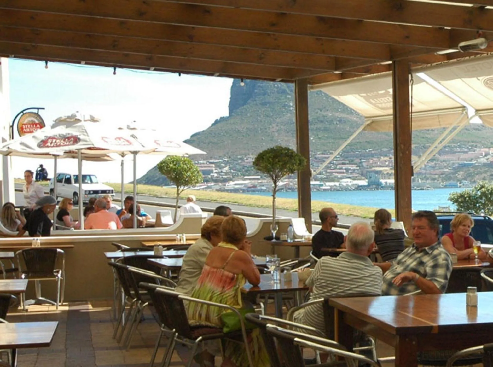 Restaurant/places to eat in Chapmans Peak Beach Hotel