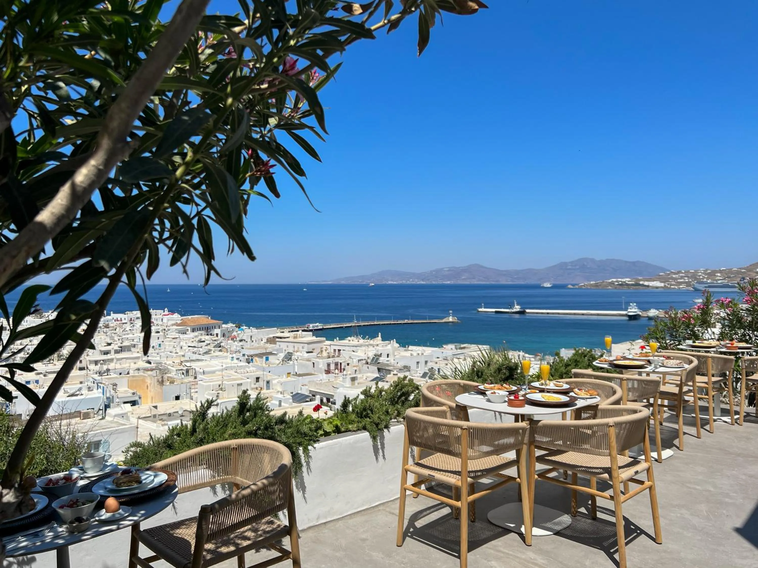 City view in Portobello Boutique Hotel