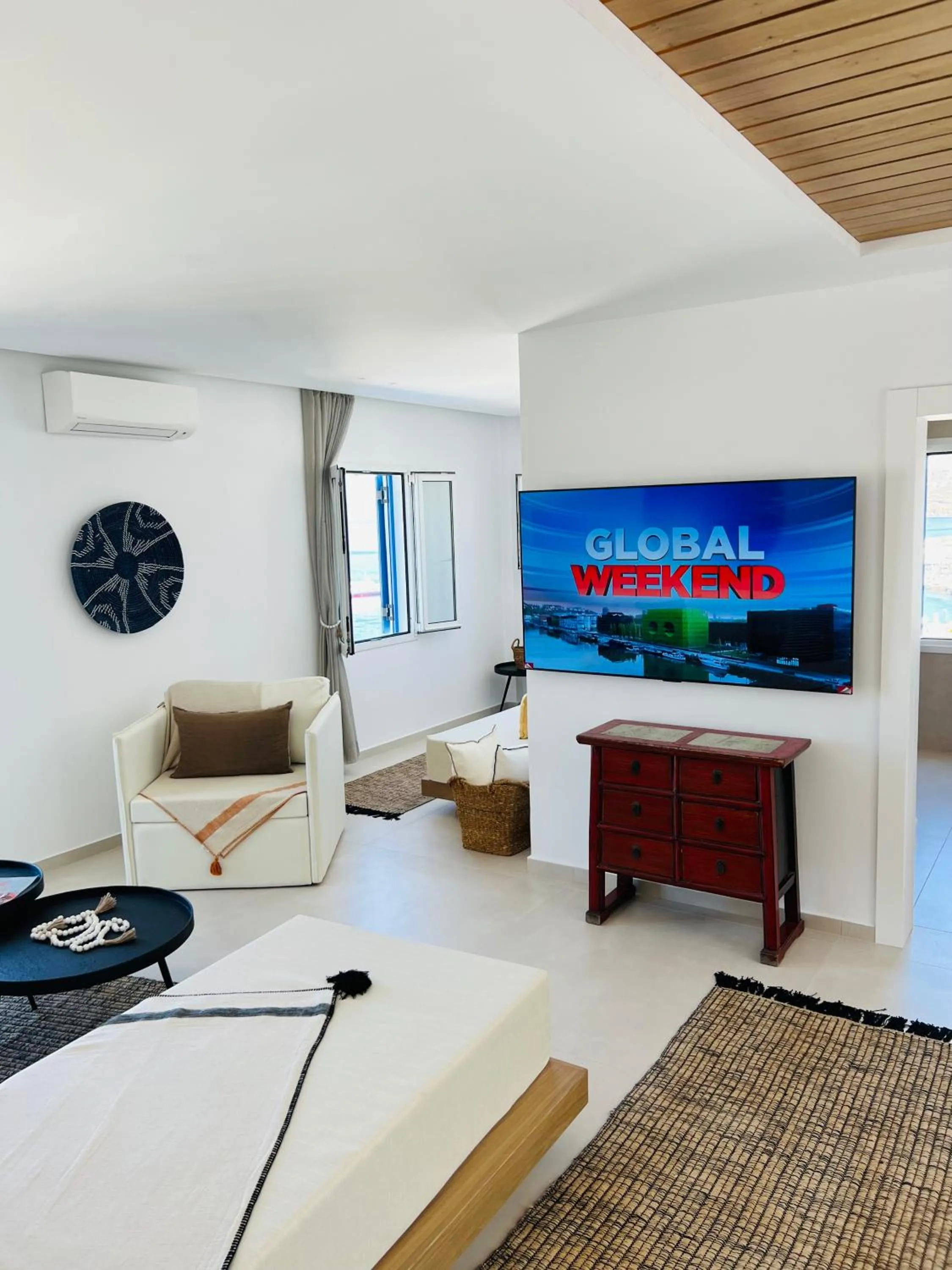 TV and multimedia in Portobello Boutique Hotel