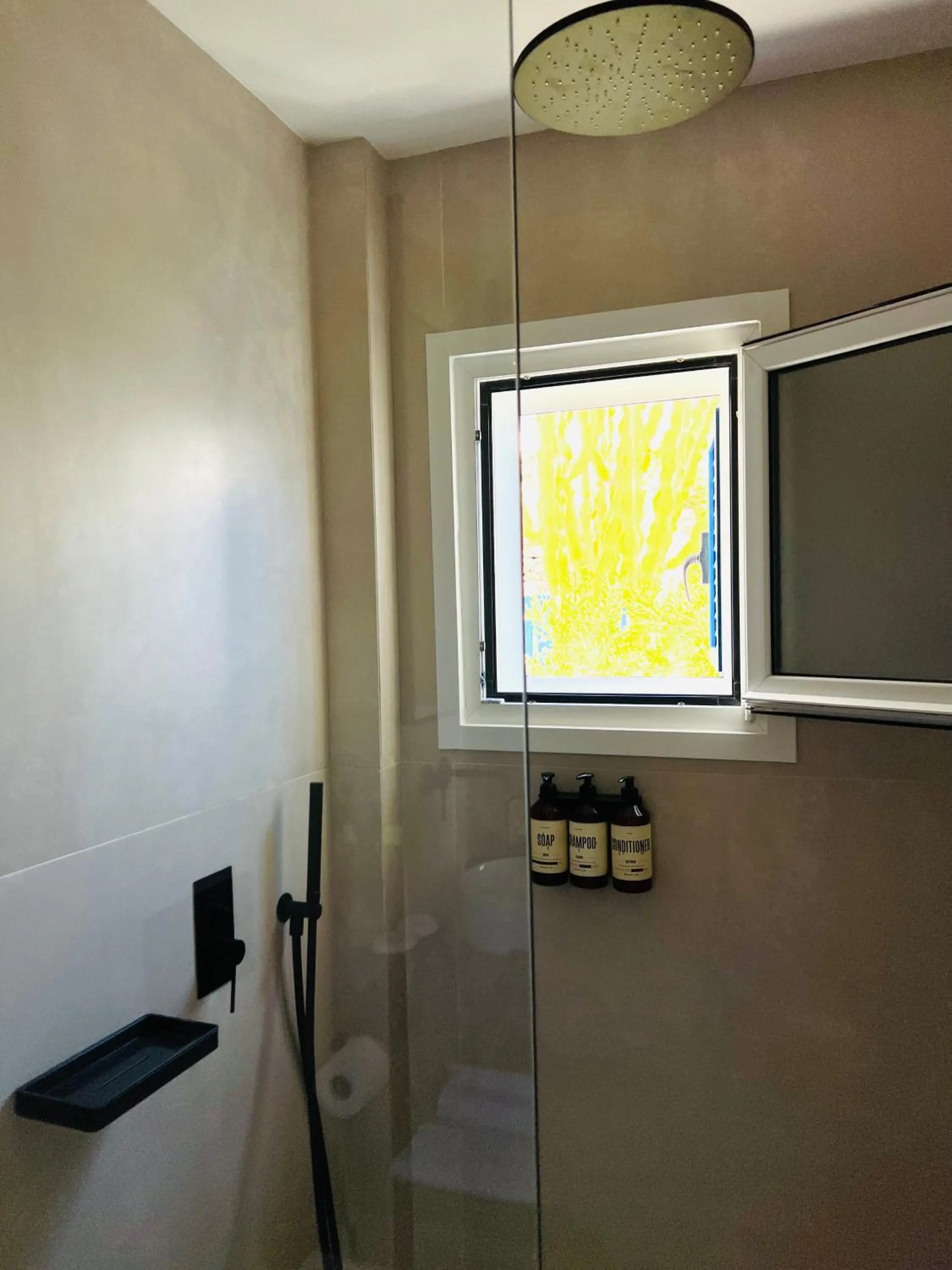 Bathroom in Portobello Boutique Hotel