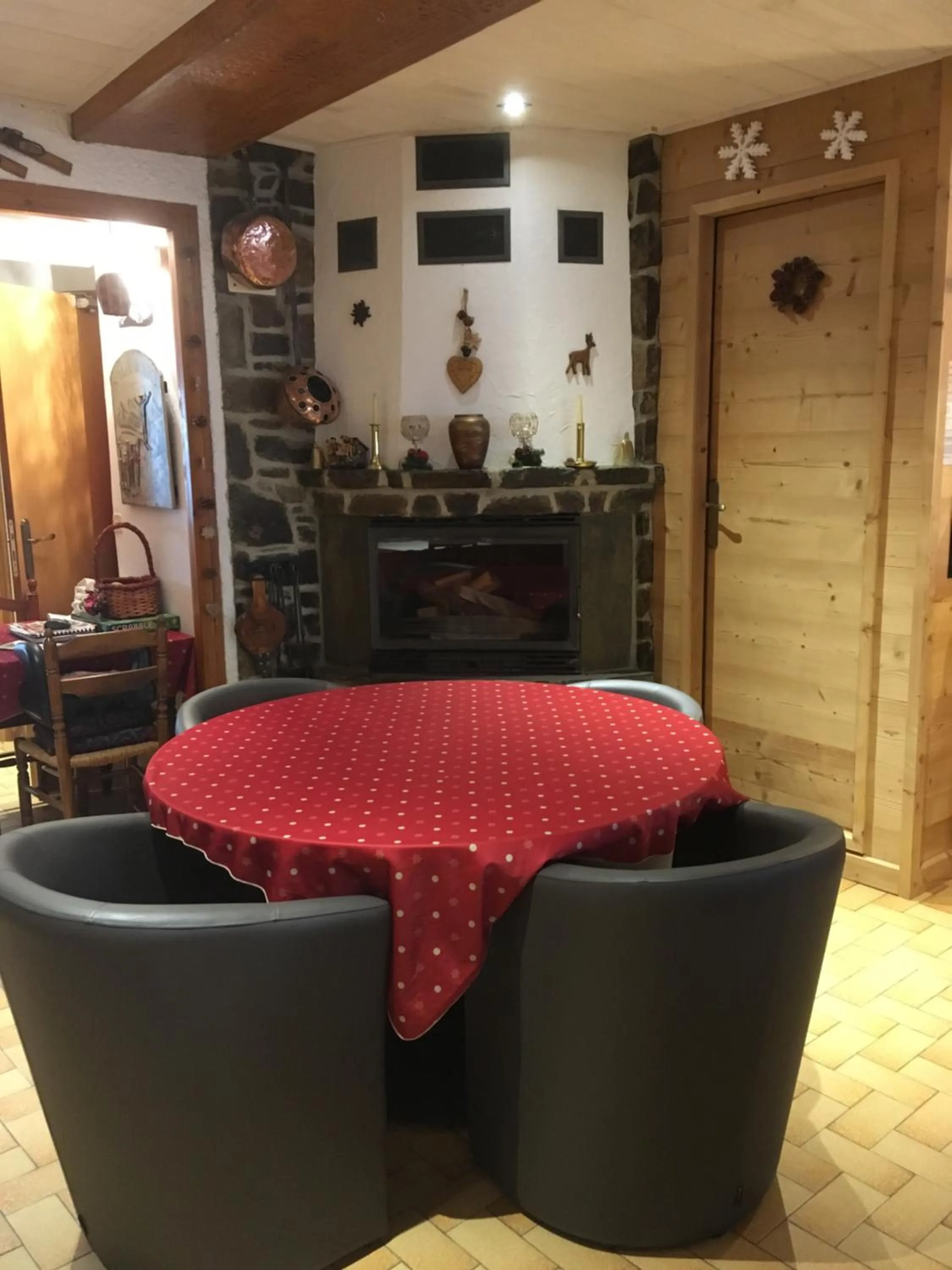 Restaurant/places to eat in Hôtel Restaurant L'ancienne Auberge