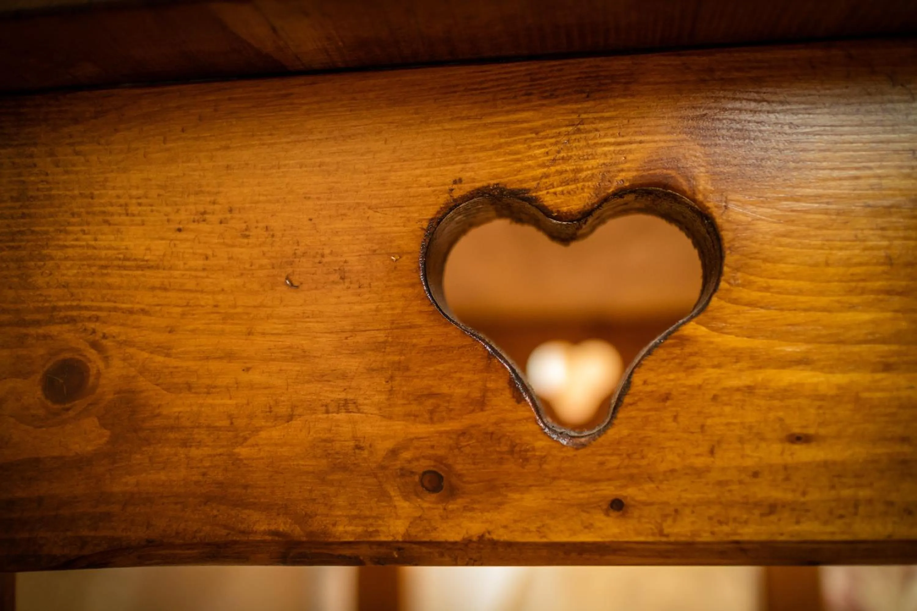 Decorative detail in Hôtel Restaurant L'ancienne Auberge