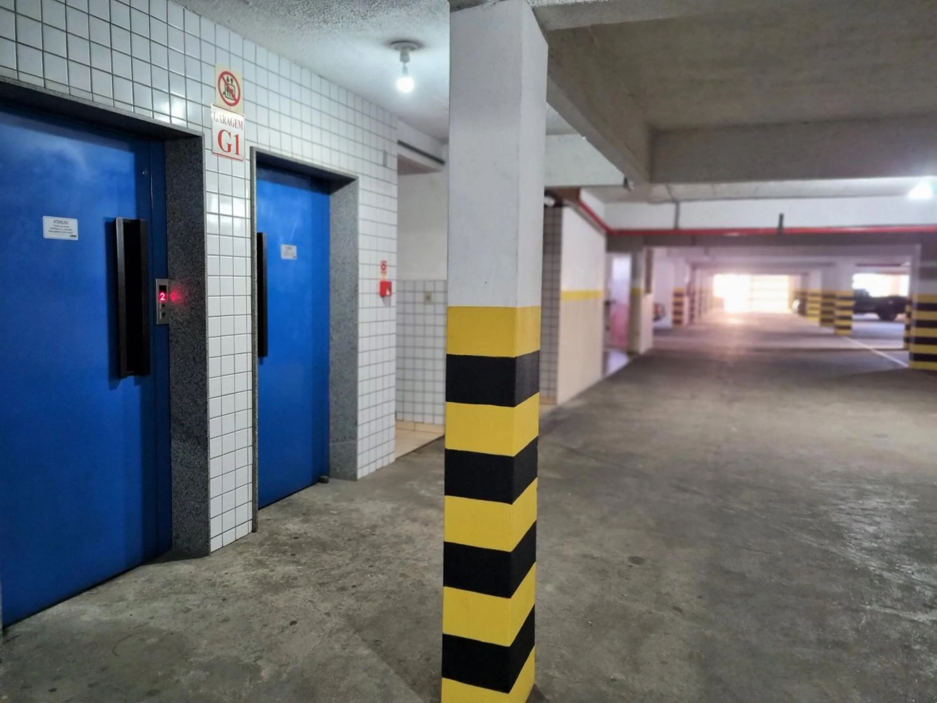 Parking in Lucape Palace Hotel