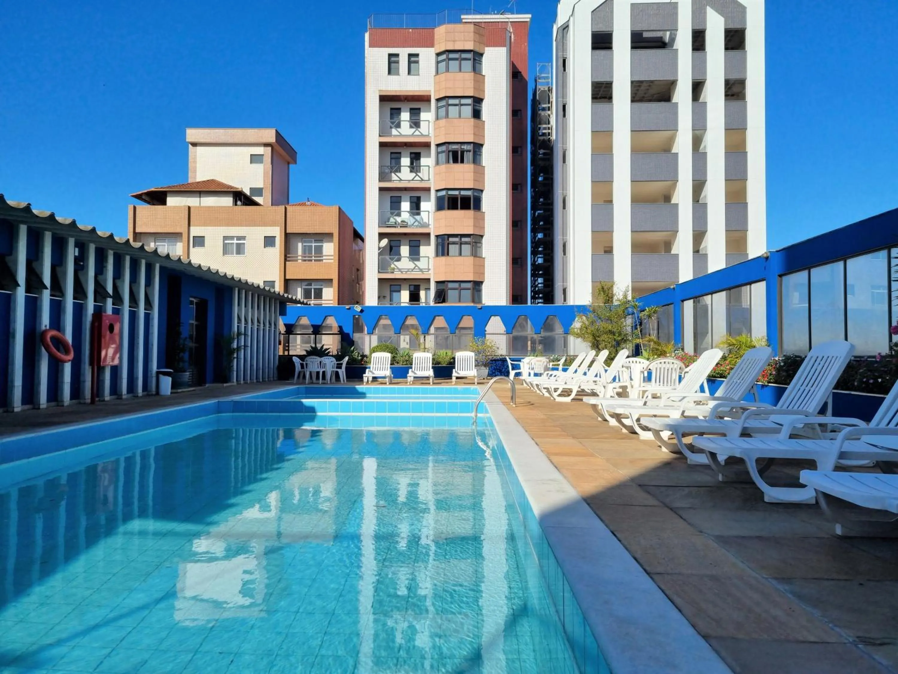Swimming pool in Lucape Palace Hotel