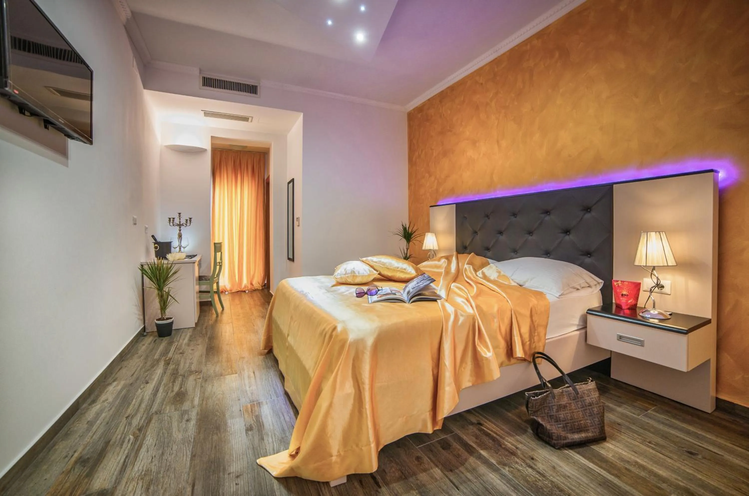 Bedroom, Bed in Hotel Boutique Natka