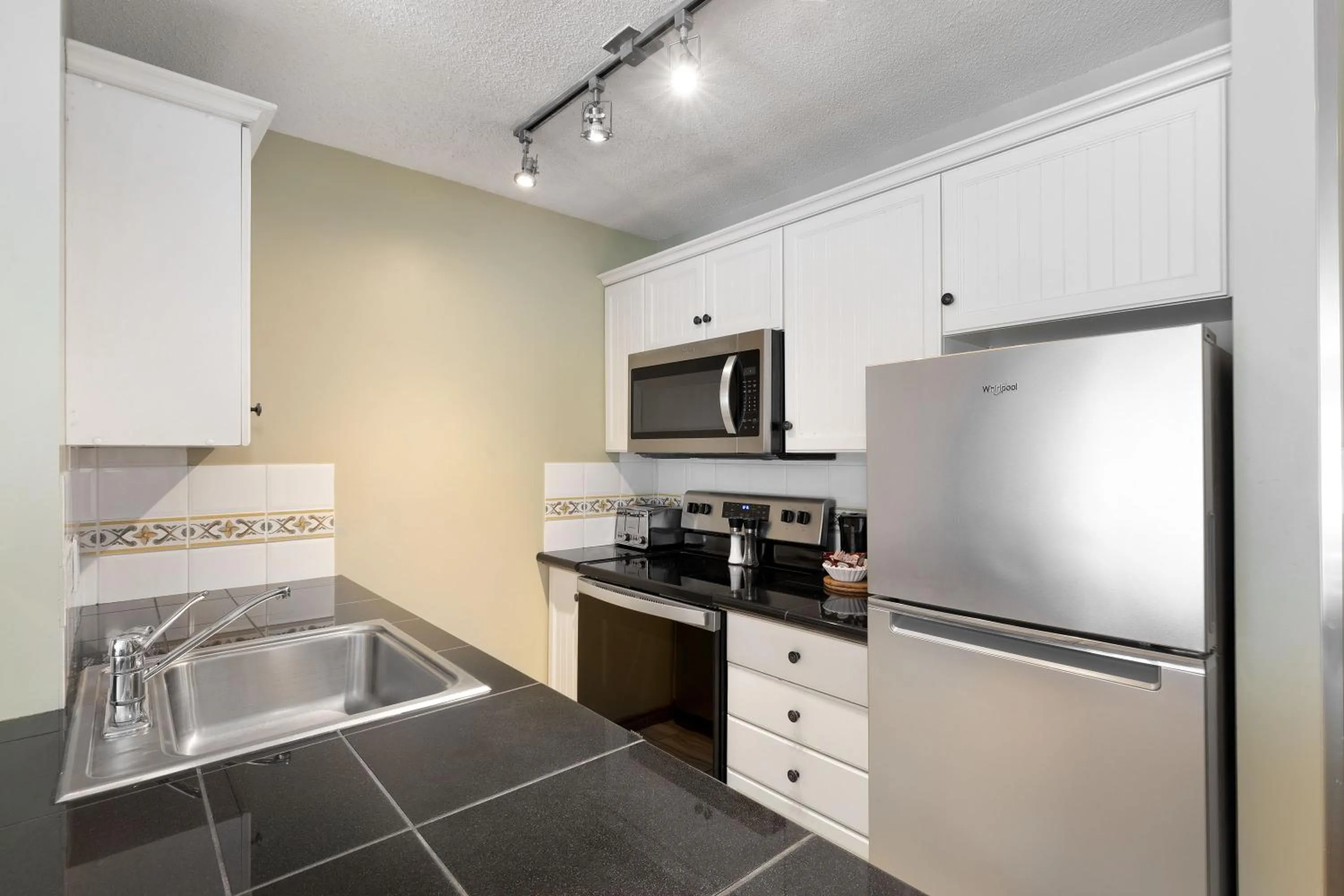Kitchen or kitchenette in The Aspens by Whiski Jack