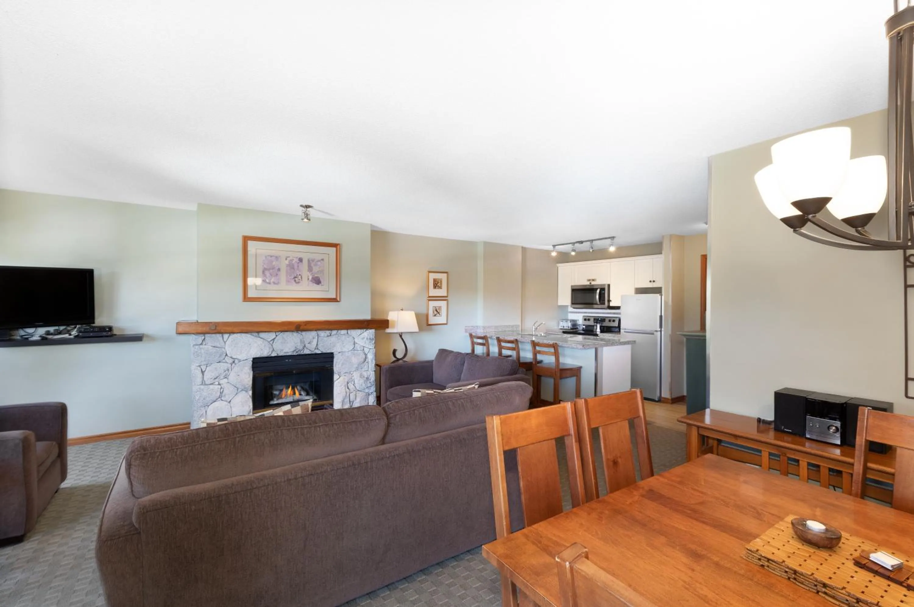 TV and multimedia in The Aspens by Whiski Jack