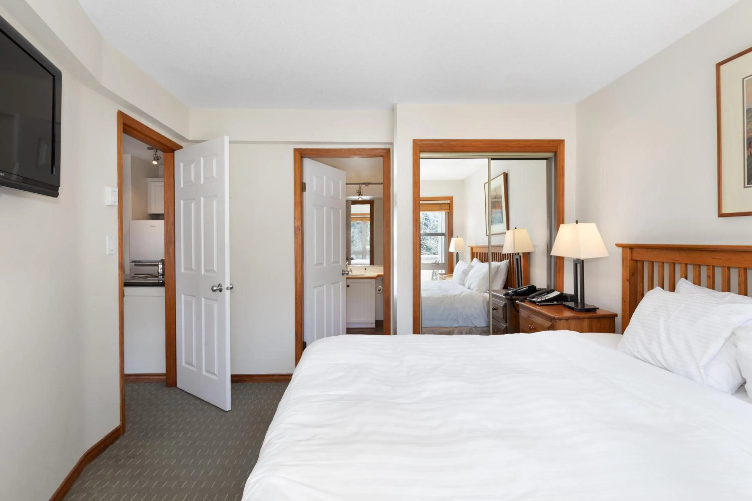 Bedroom, Bed in The Aspens by Whiski Jack