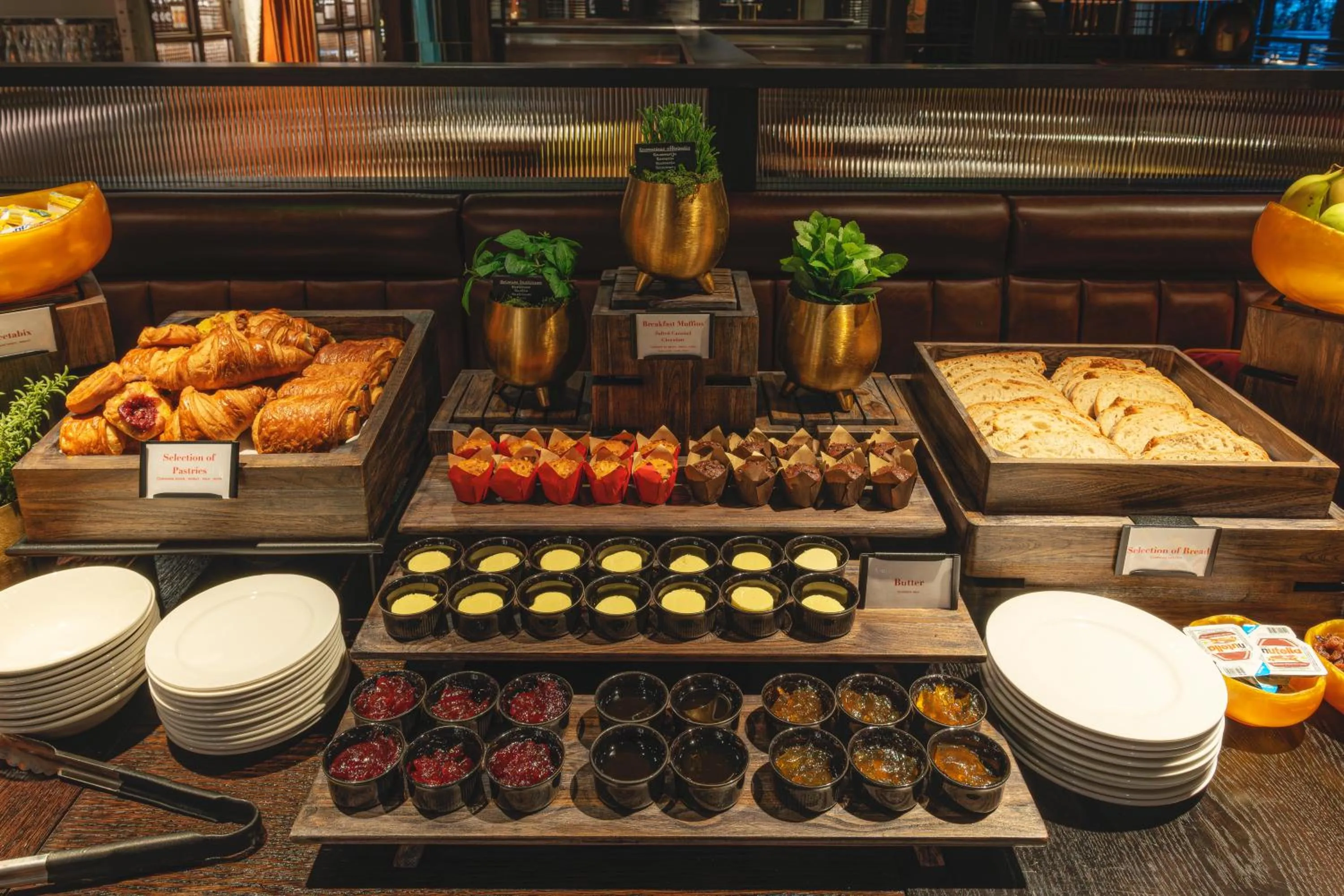 Continental breakfast in Dakota Eurocentral