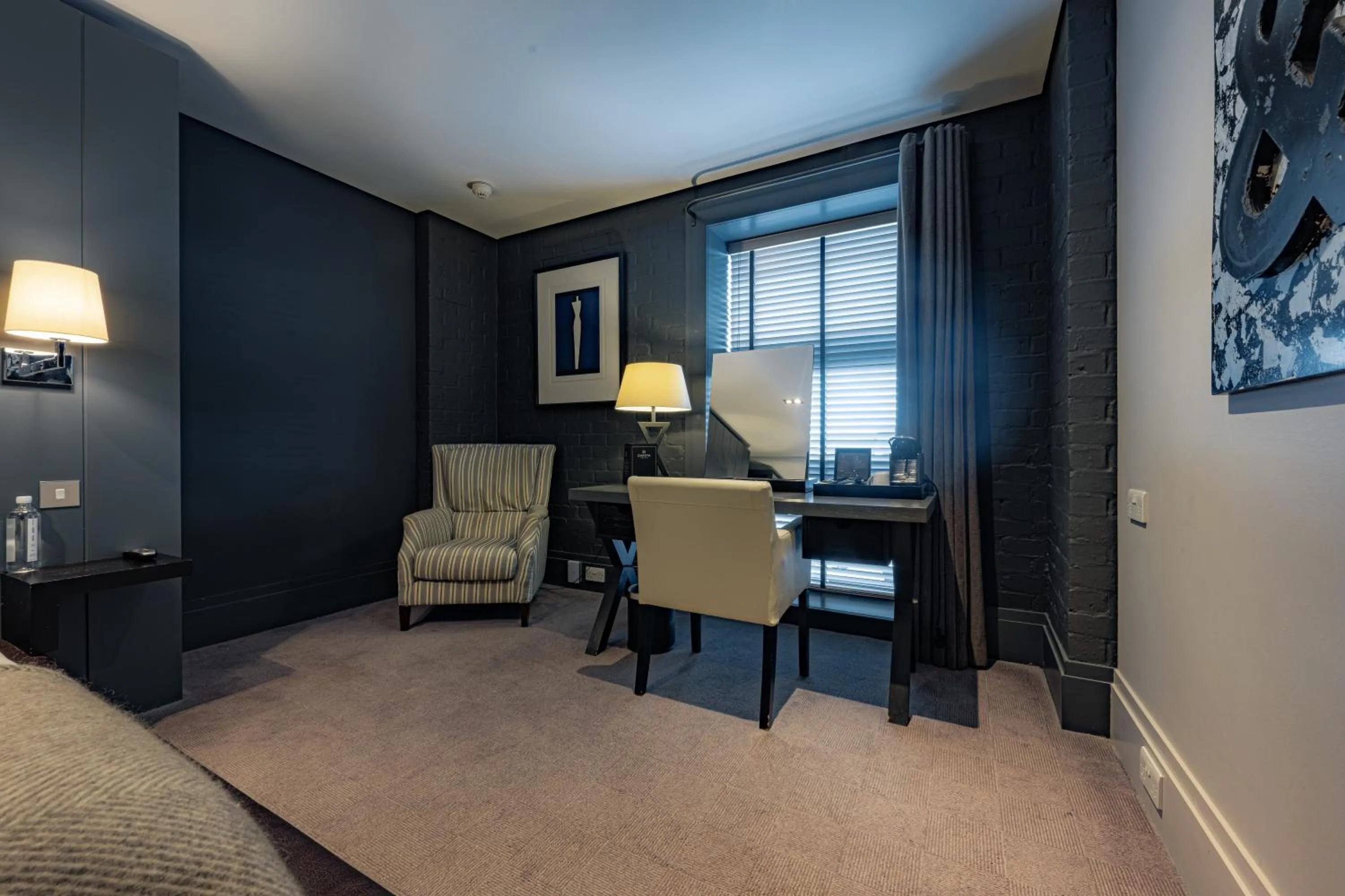 Seating area in Dakota Eurocentral