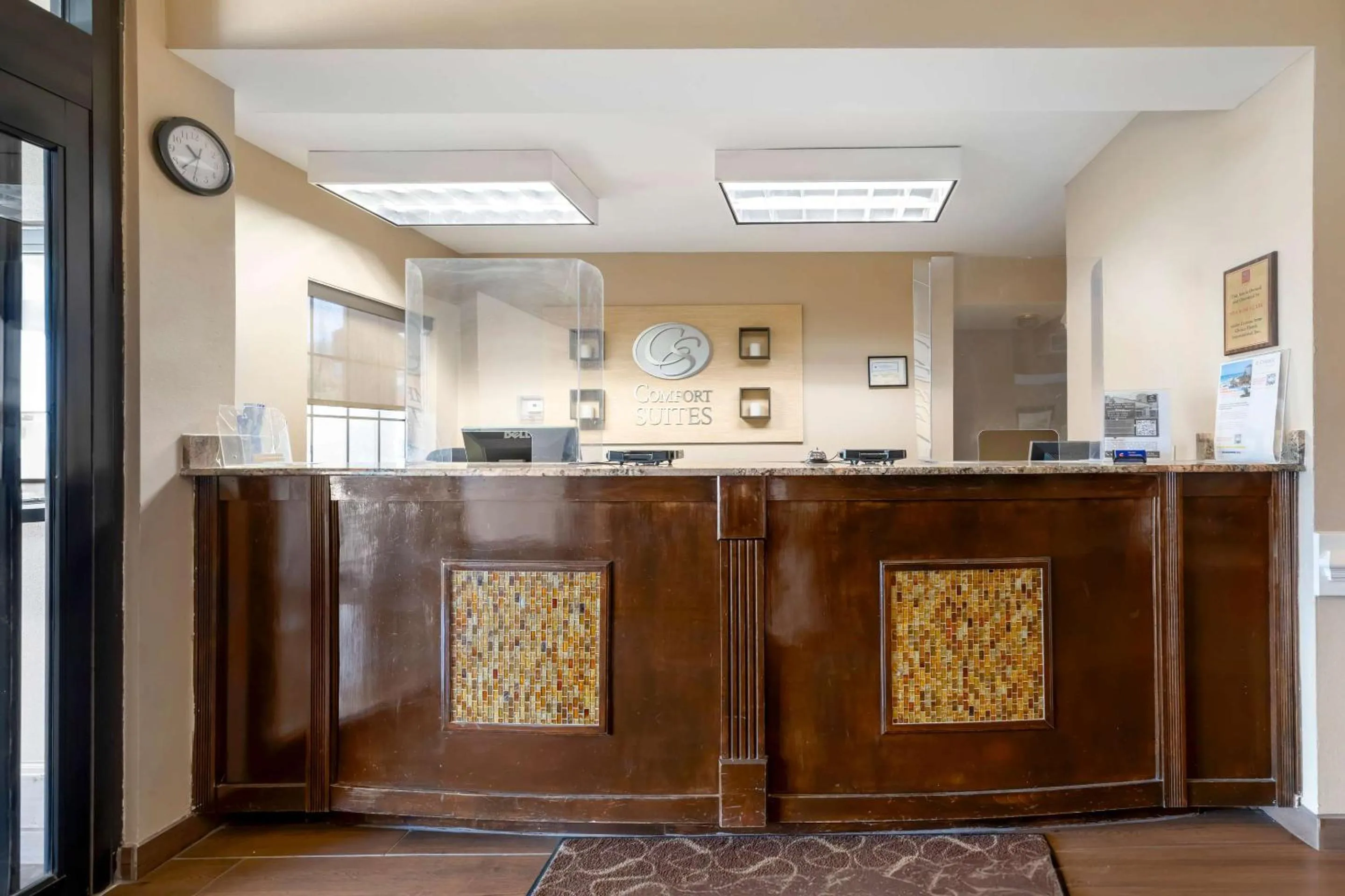 Lobby or reception in Comfort Suites Port Allen - Baton Rouge