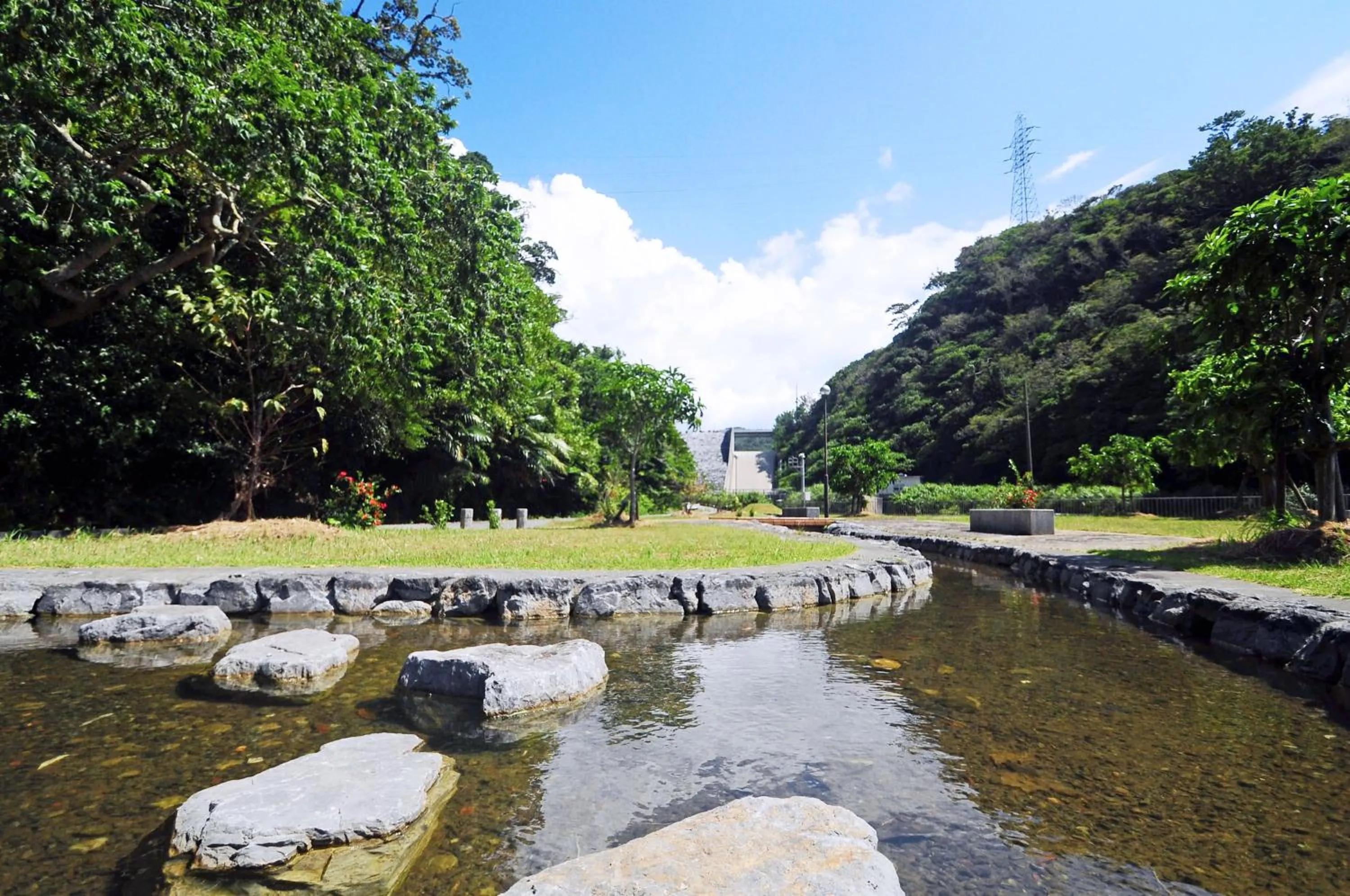 Nearby landmark in Makiya Tokusukeya