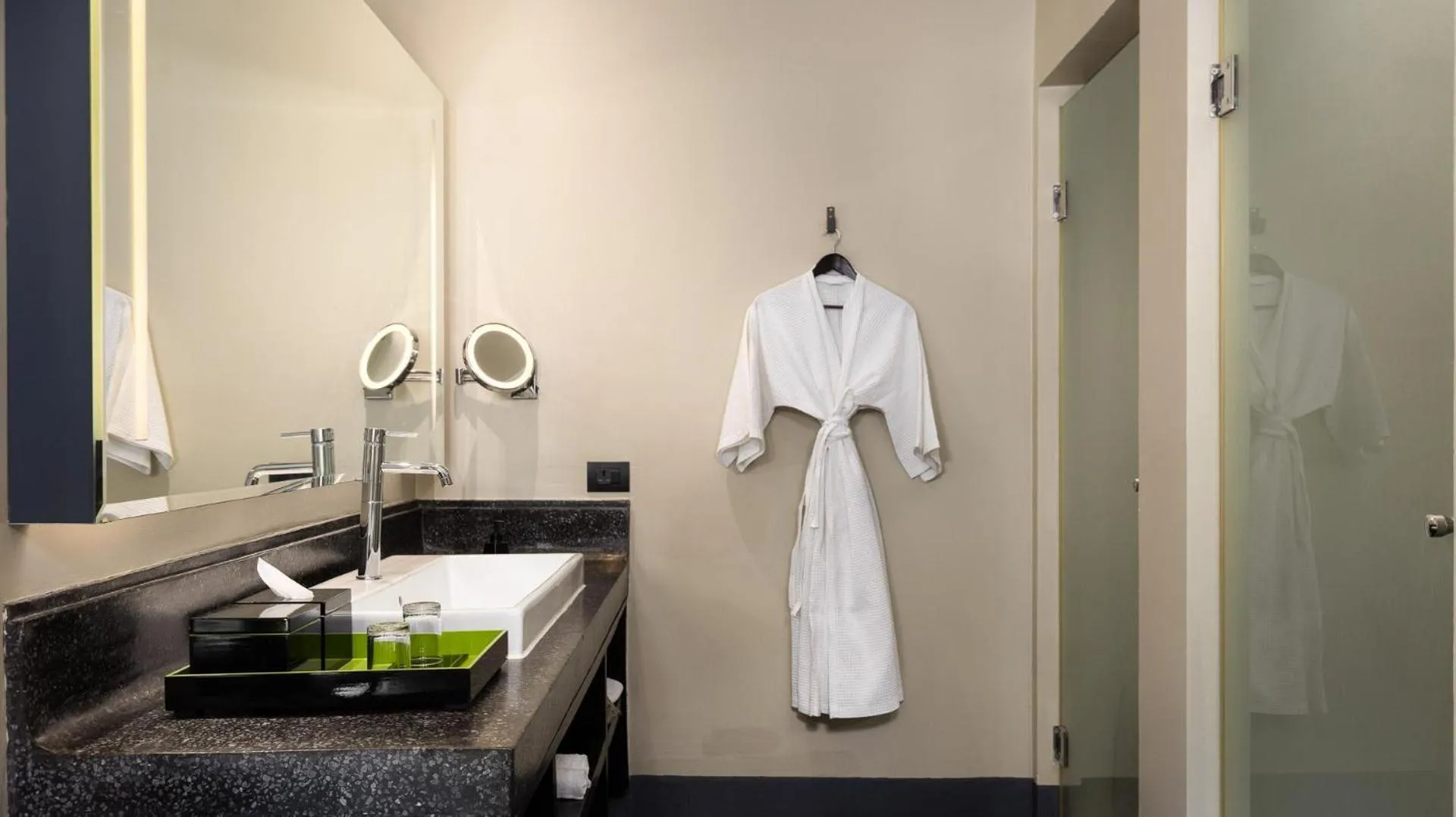 Bathroom in Anjali by Syphon