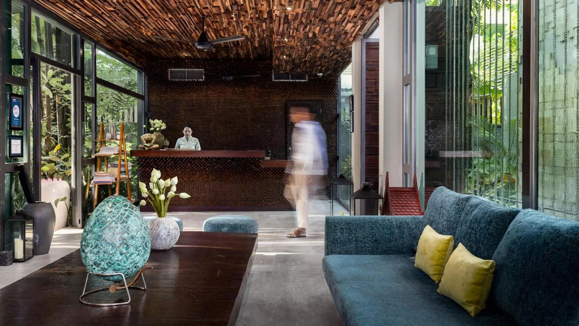 Lobby or reception in Anjali by Syphon