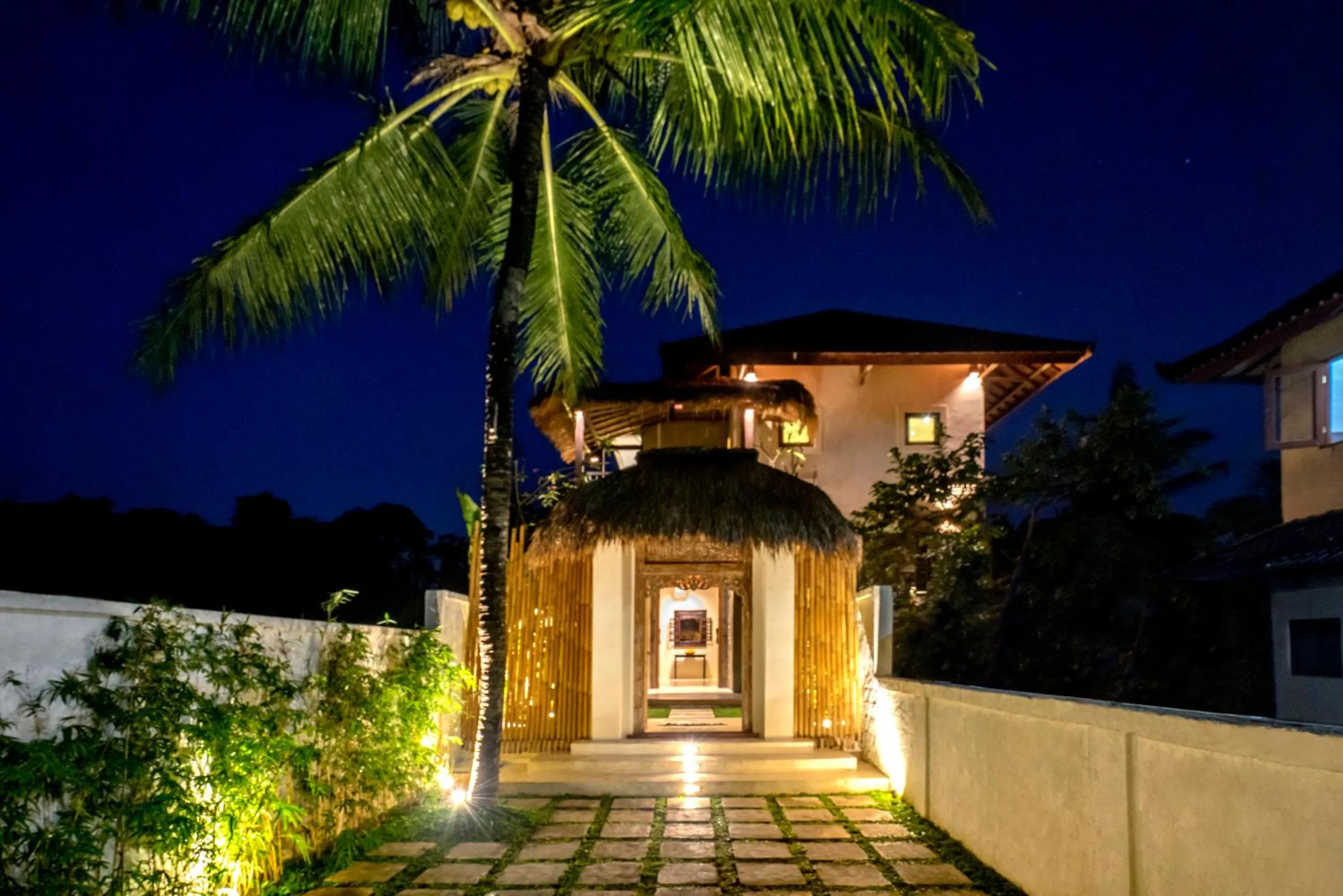 Facade/entrance in Rumah Suweta