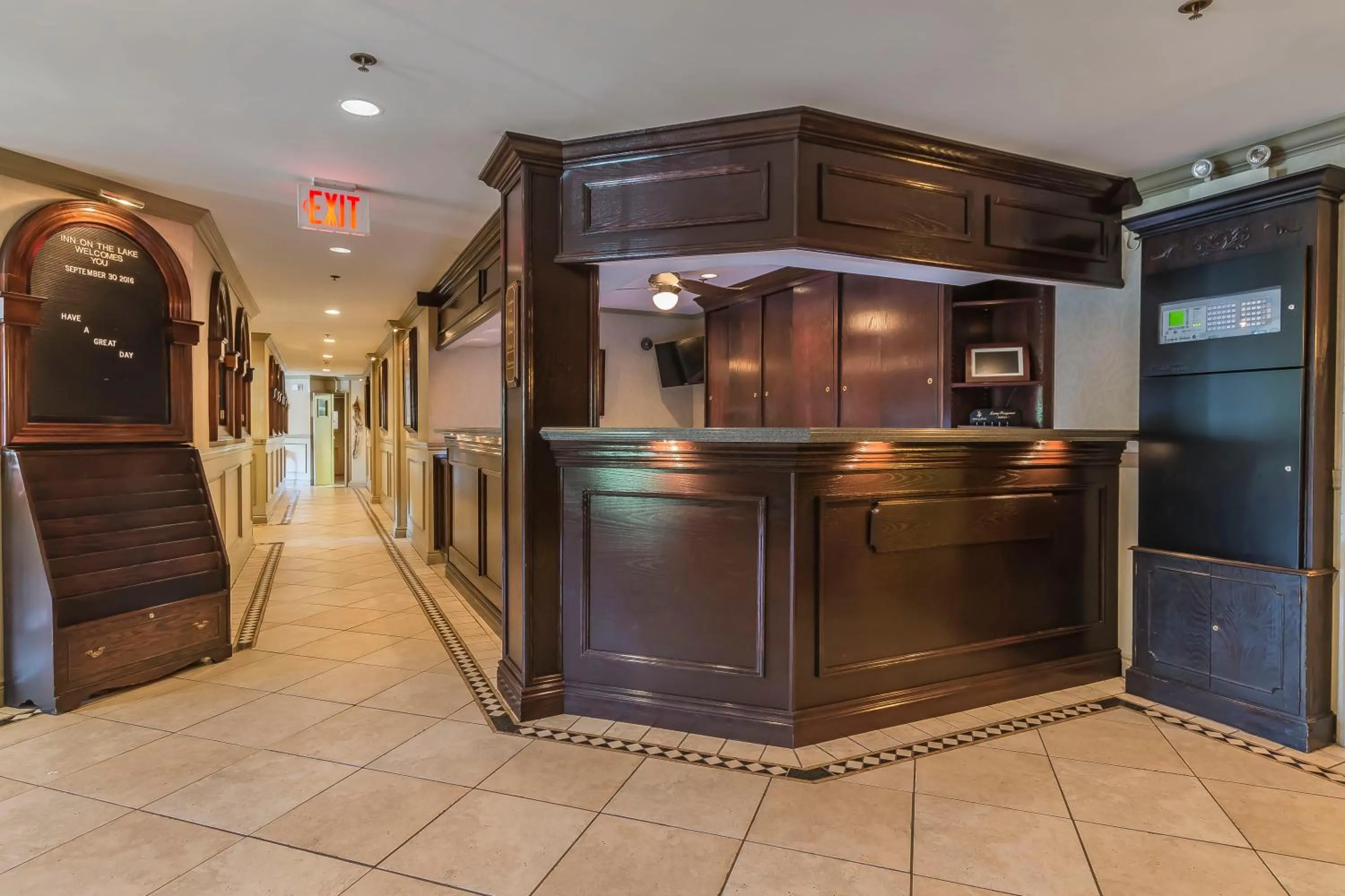 Lobby or reception in Inn on the Lake