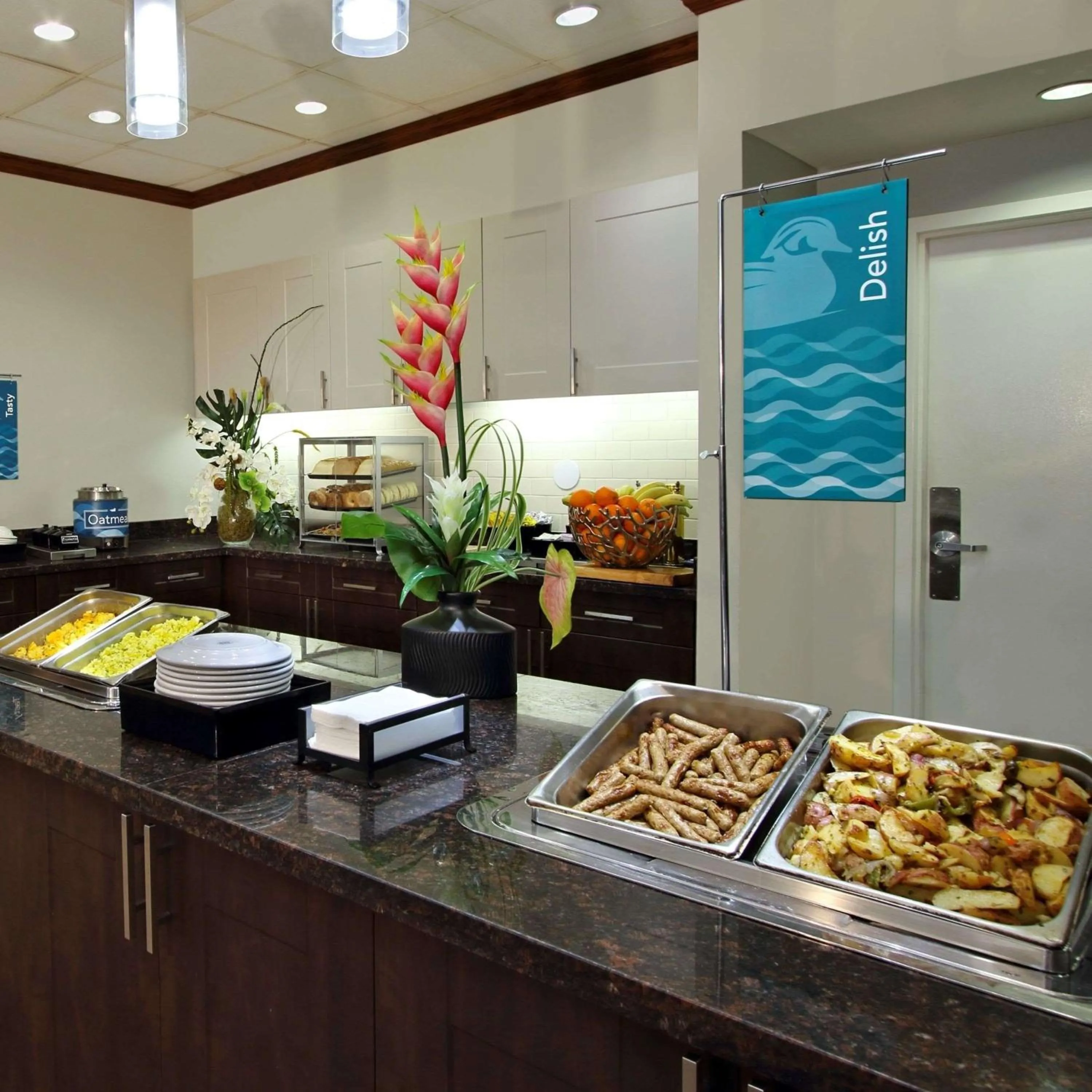 Breakfast in Homewood Suites by Hilton Fort Lauderdale Airport-Cruise Port