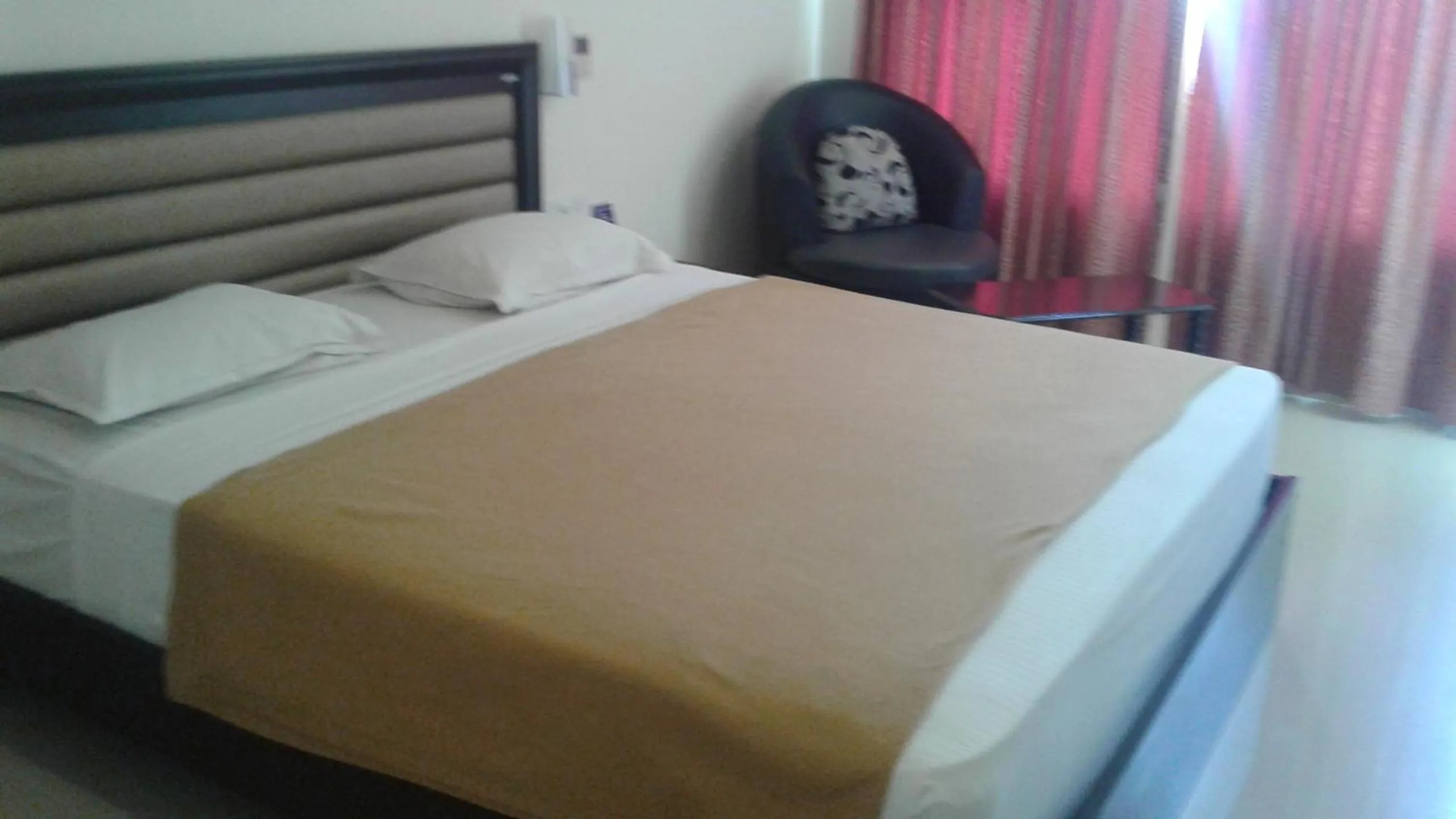 Bed in Rio Grande Residency