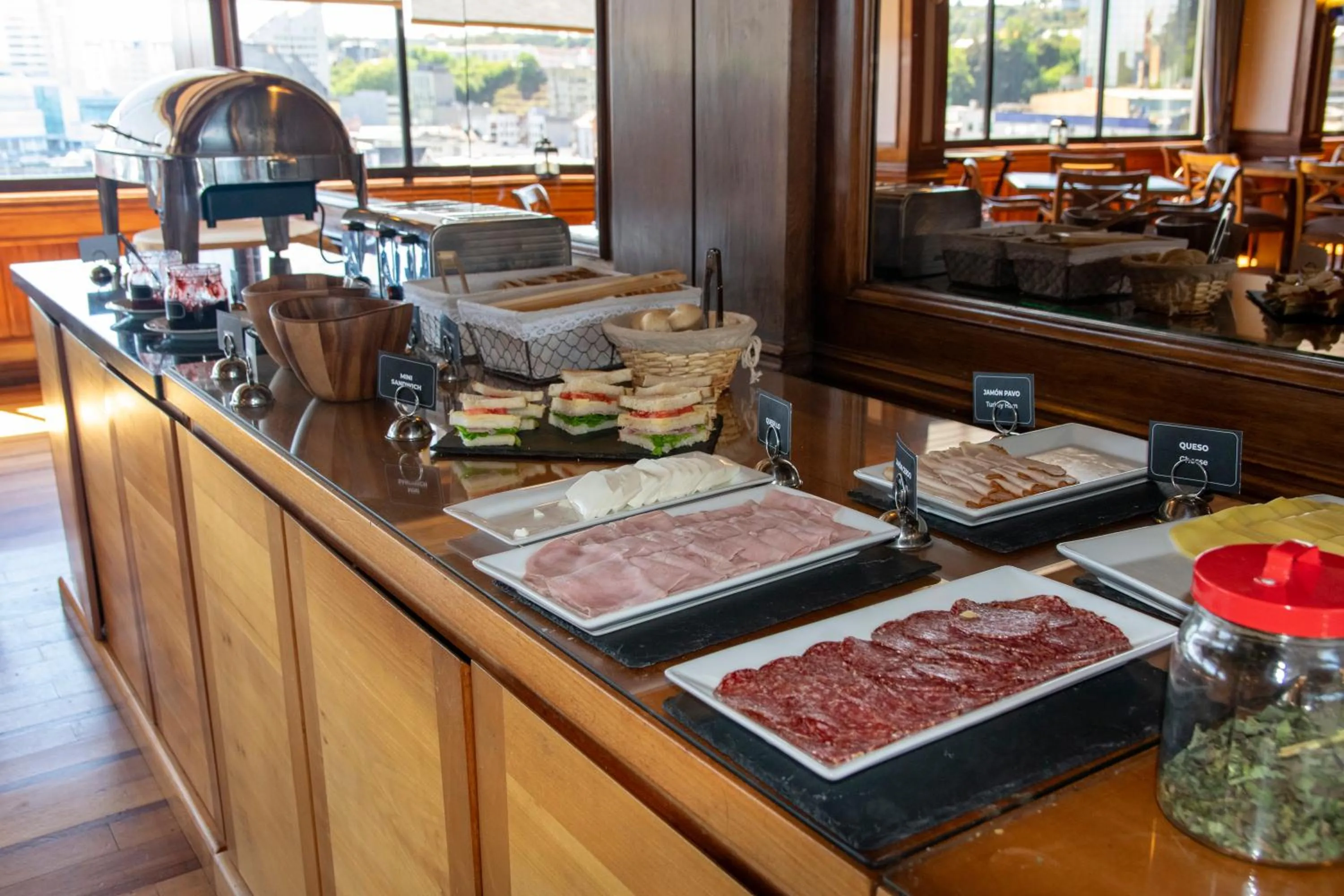 Breakfast in abba Presidente Suites Puerto Montt