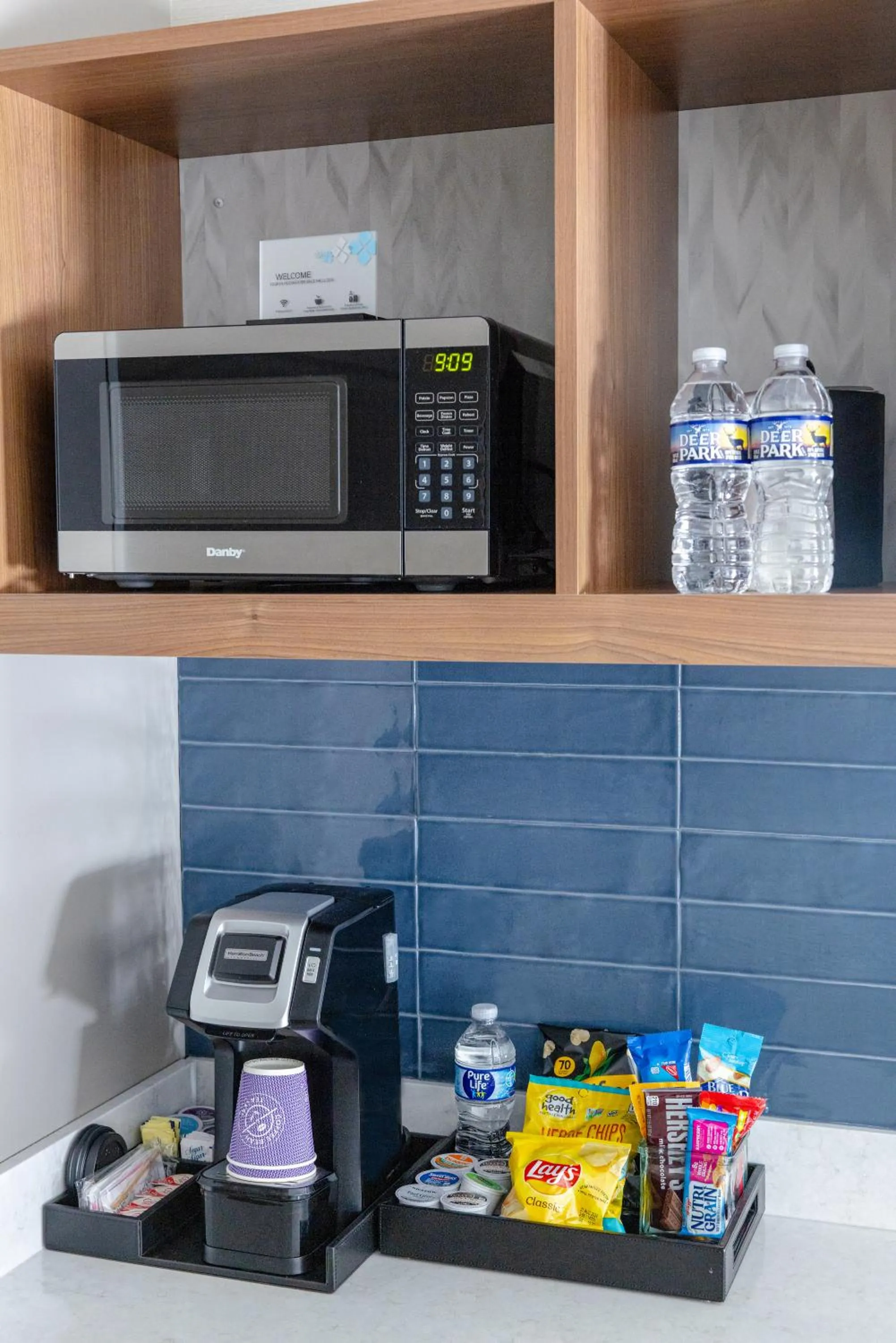 Food and drinks in Hilton Garden Inn Lakewood