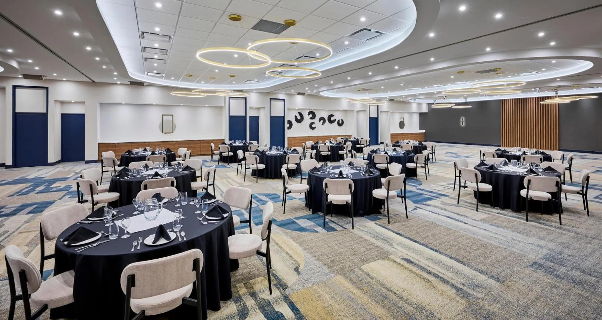 Banquet/Function facilities in Holiday Inn Burlington Conference Centre by IHG