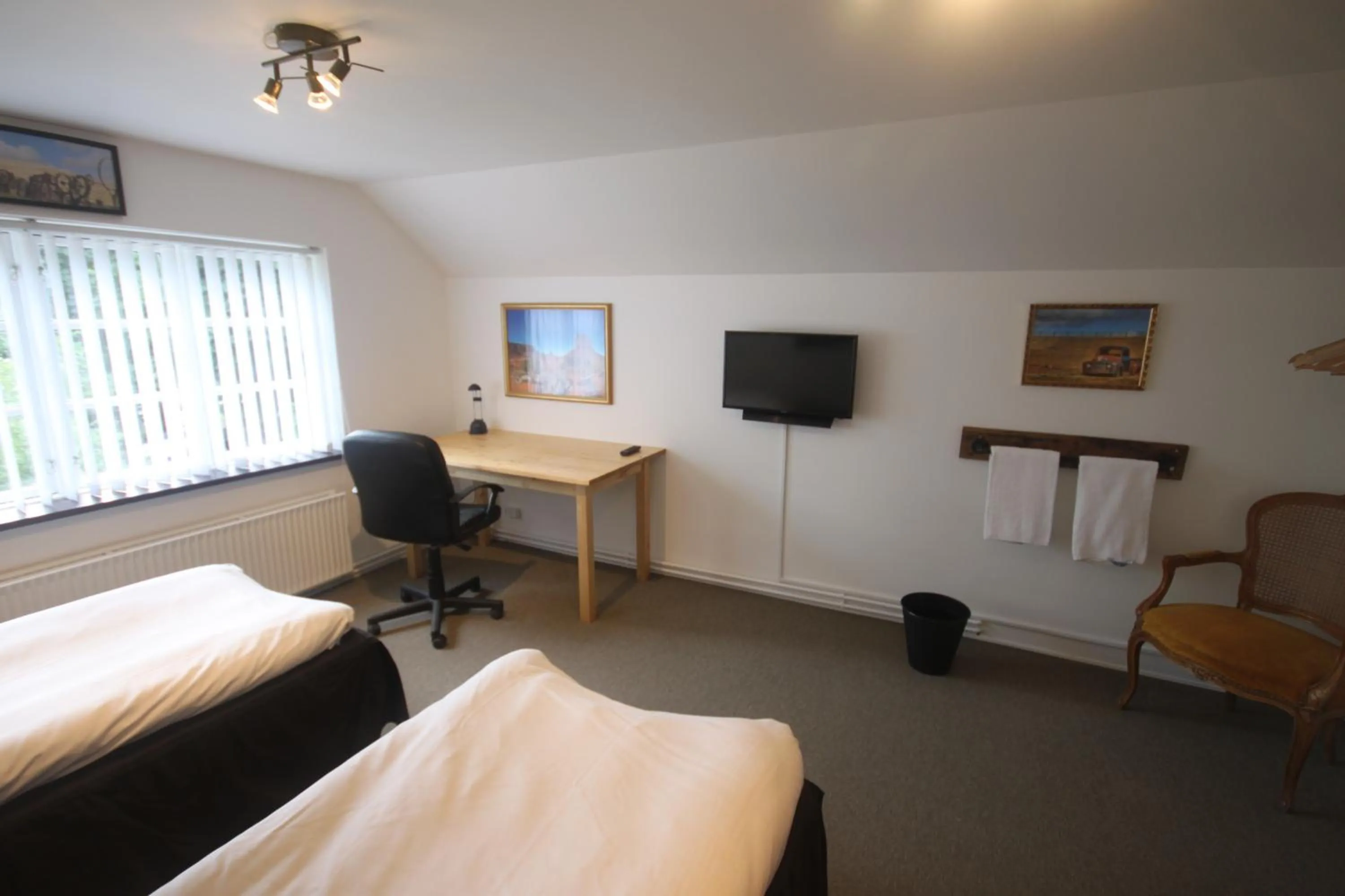 Photo of the whole room in Herstedly