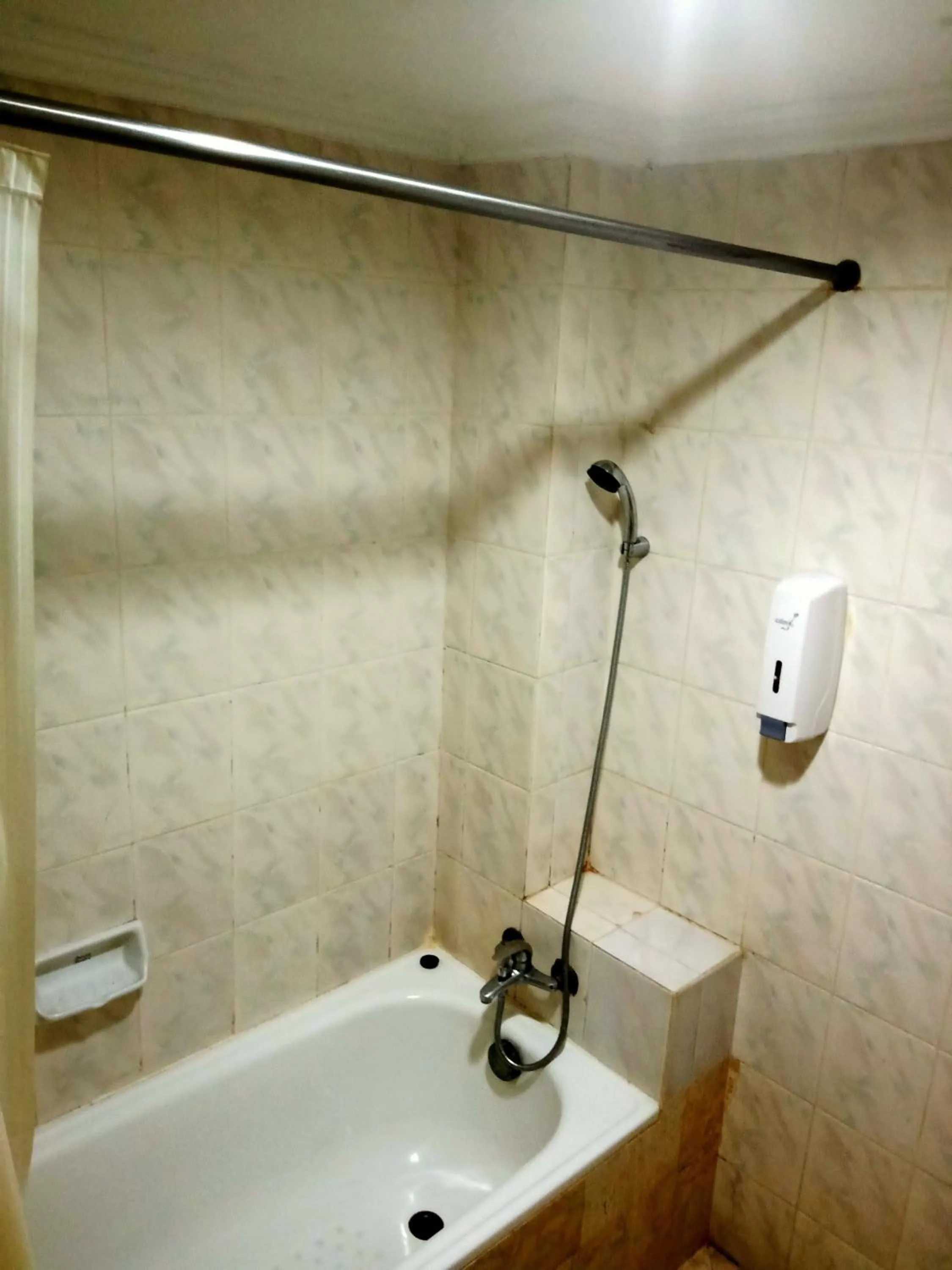 Bath in Puri Mega Hotel