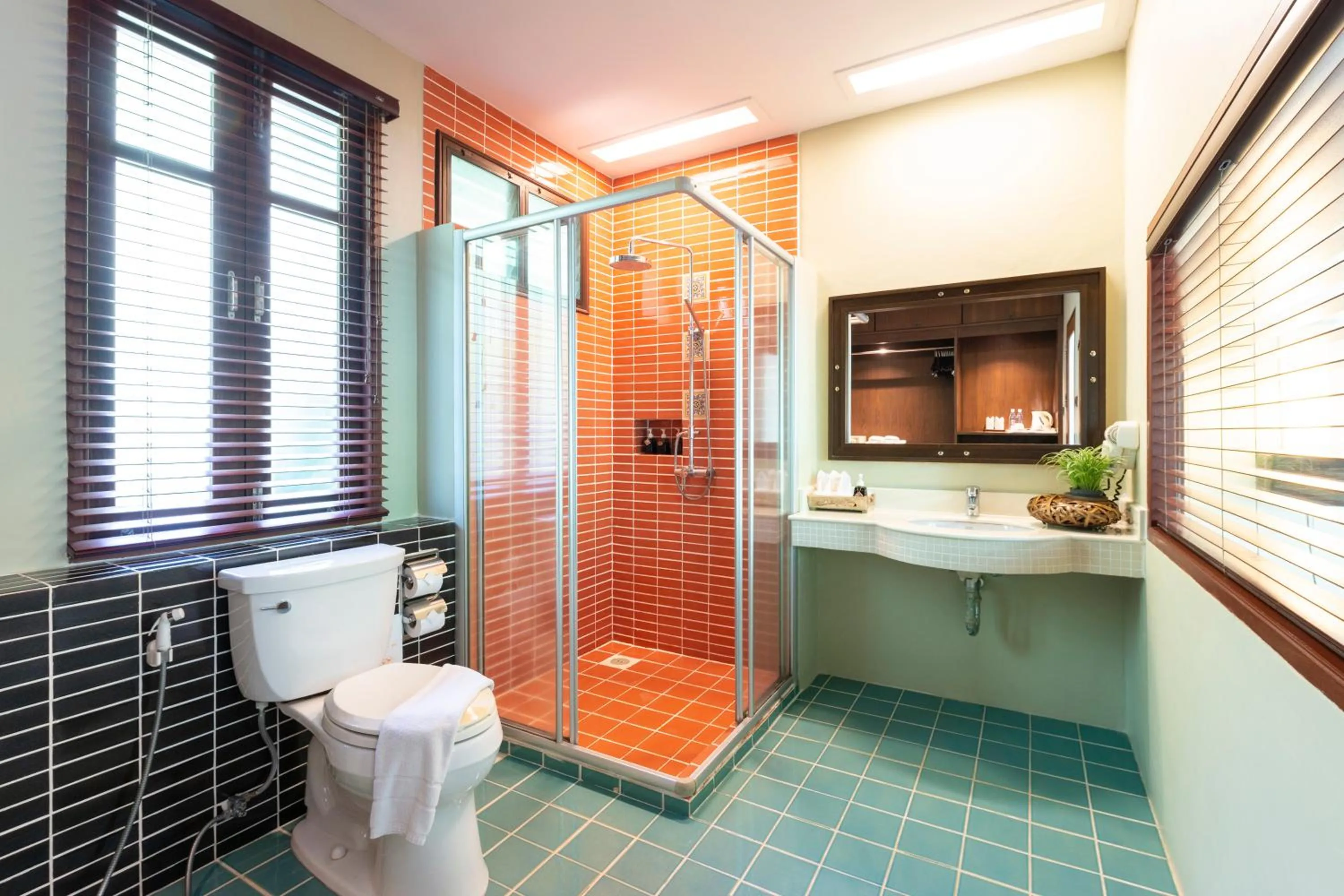 Shower in Khaolak Bayfront Resort