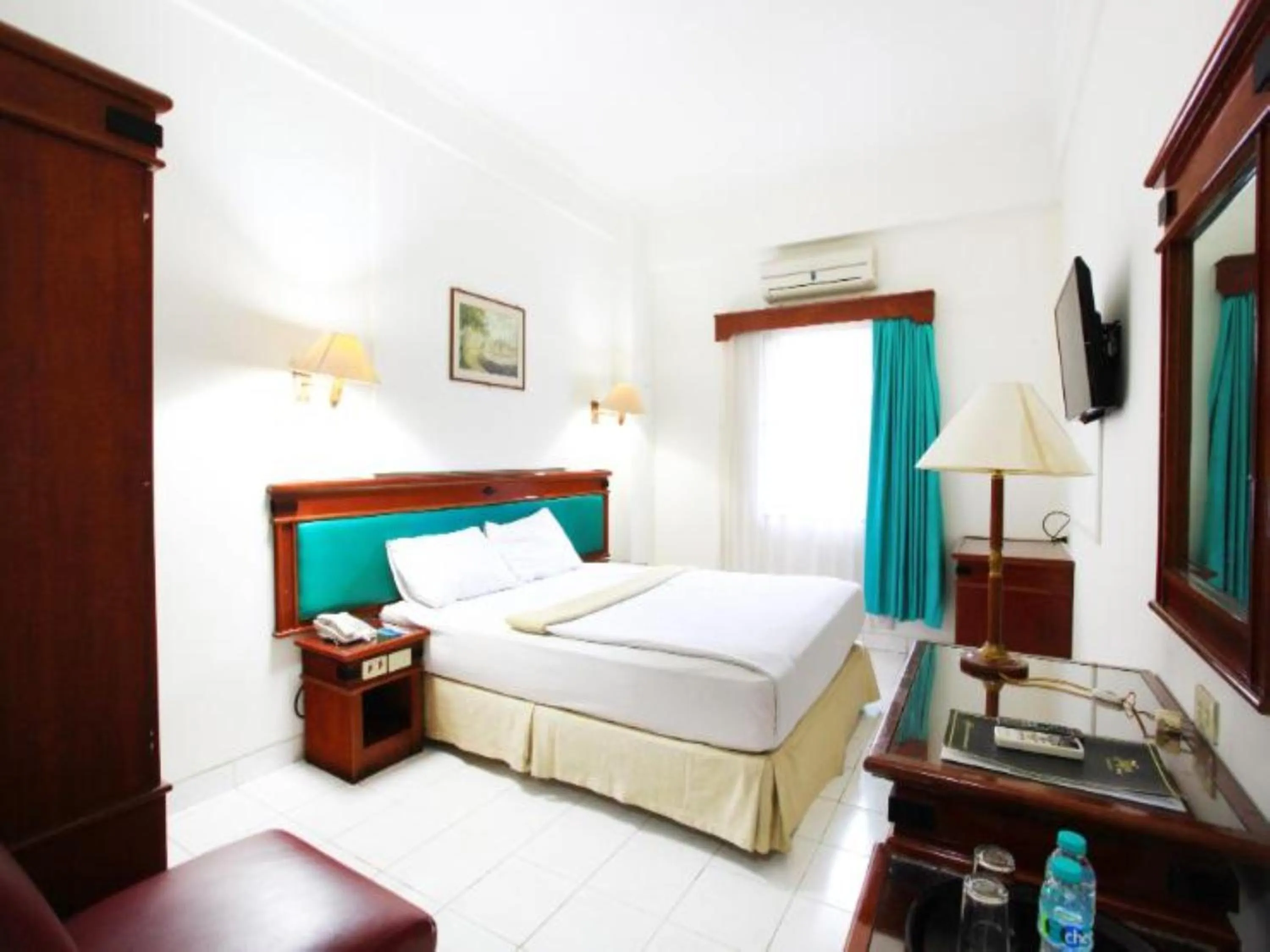 Bedroom in Puri Jaya Hotel