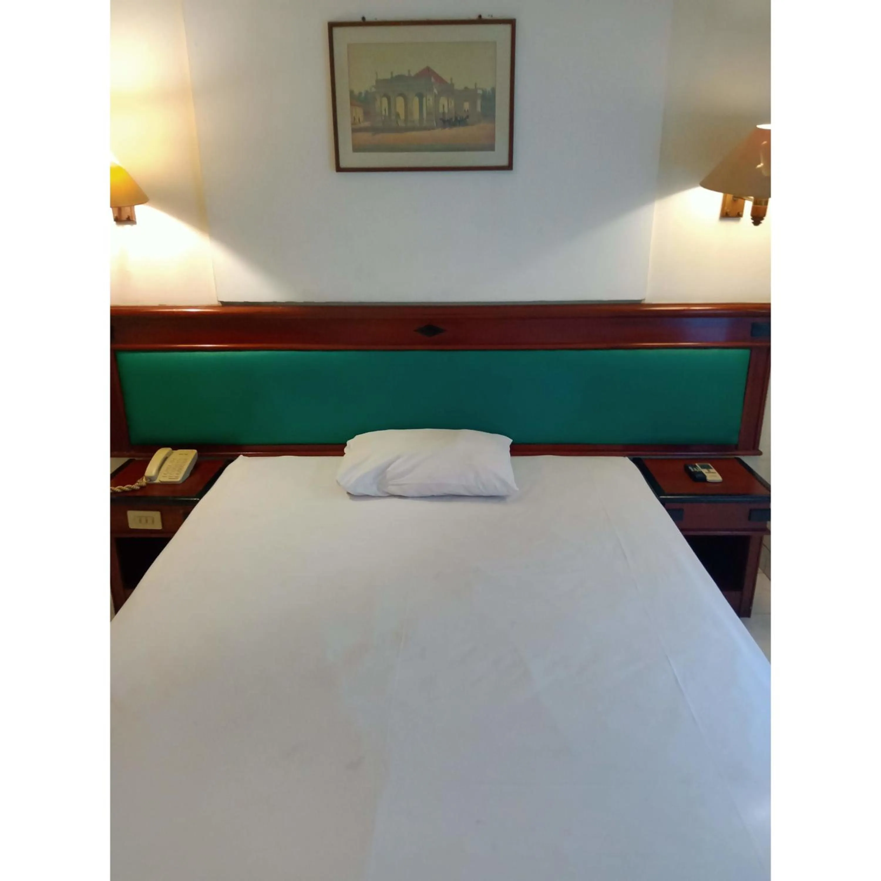 Bed in Puri Jaya Hotel