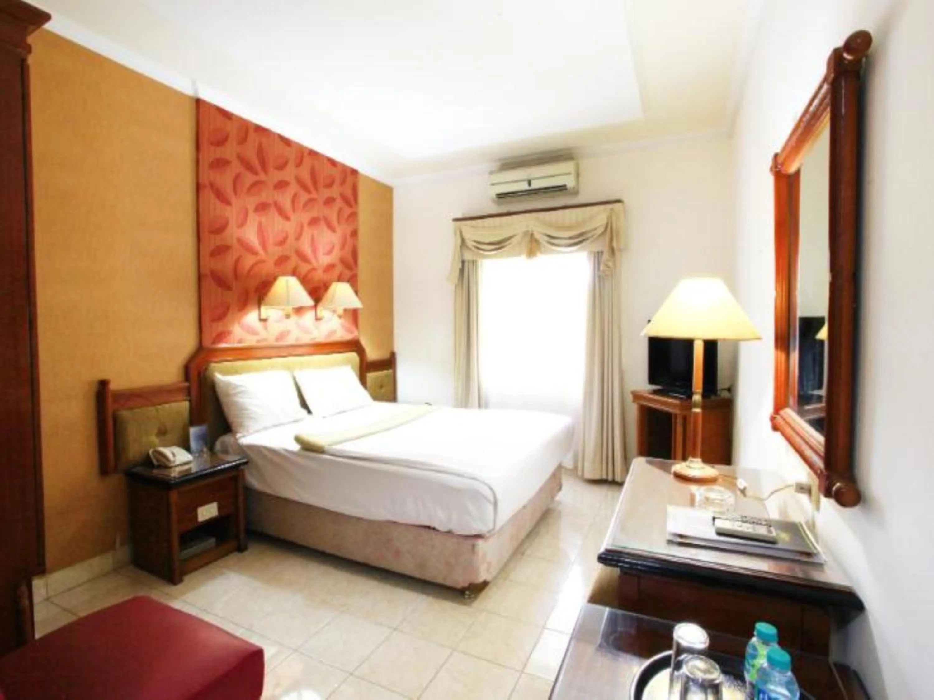 Bed in Puri Jaya Hotel