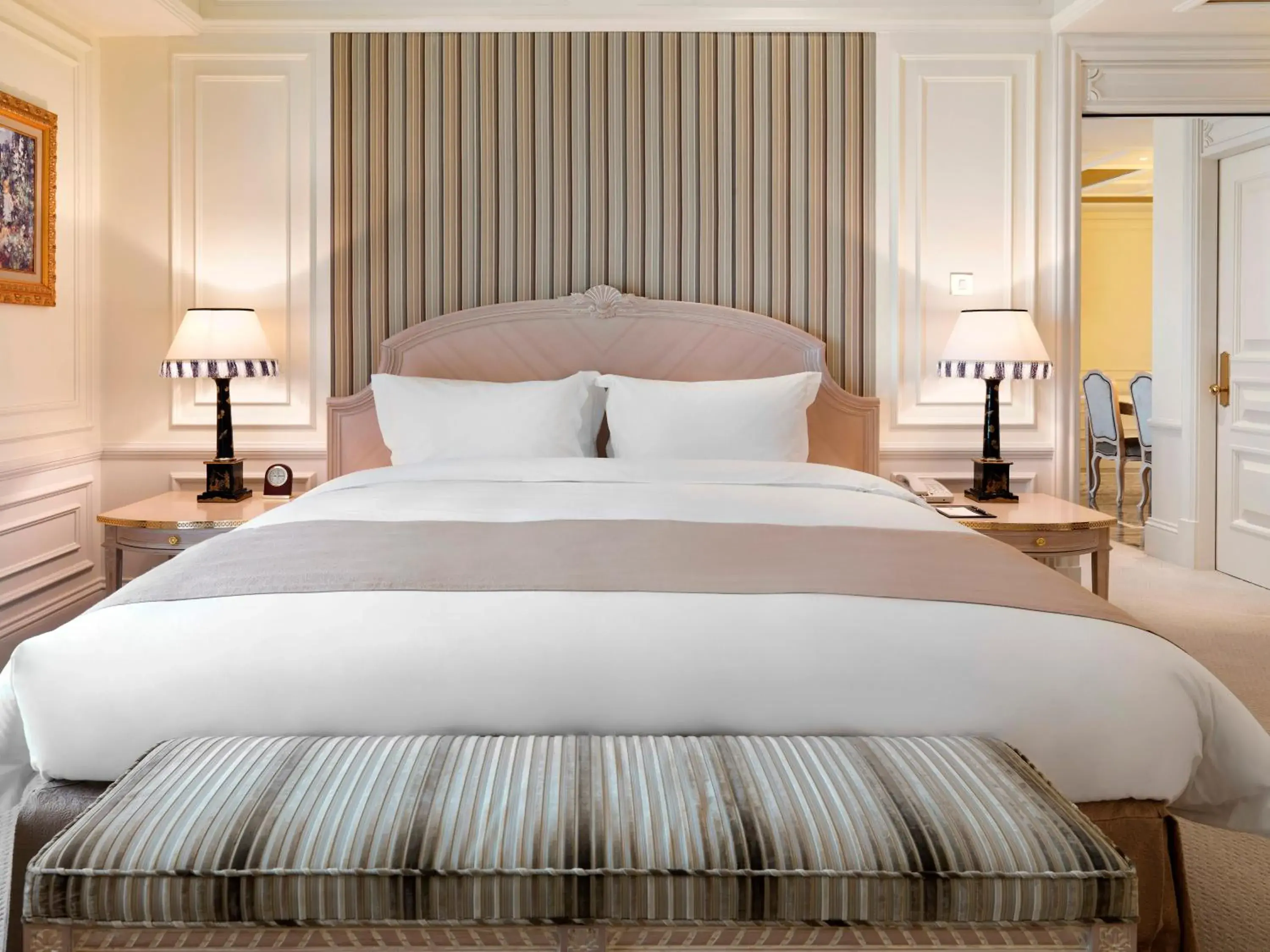 Two-Bedroom Apartment in Legendale Hotel Beijing Two-Bedroom Apartment in Legendale Hotel Beijing