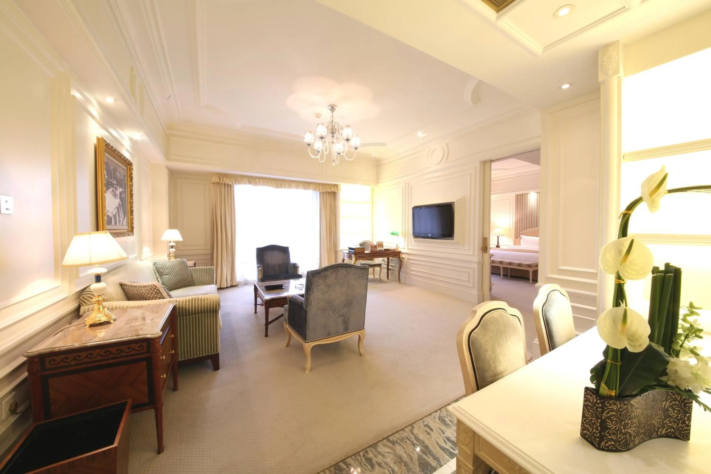 Living room in Legendale Hotel Beijing