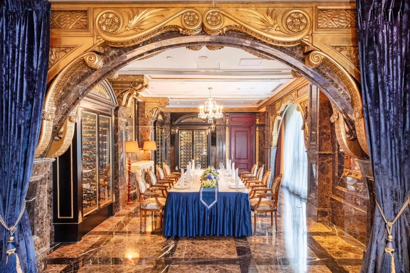 Restaurant/places to eat in Legendale Hotel Beijing