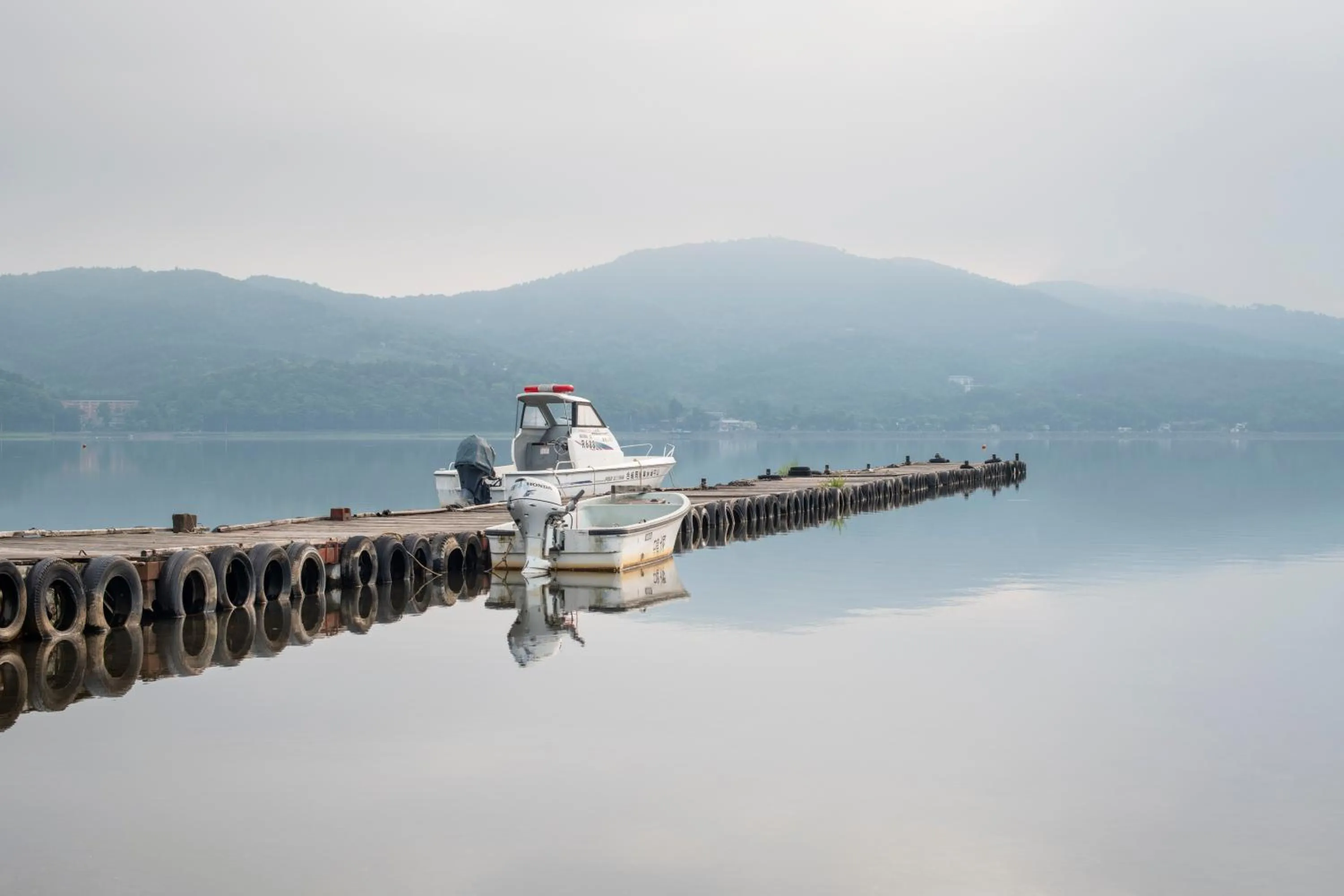 Neighbourhood in Yamanaka Lake Ryozan