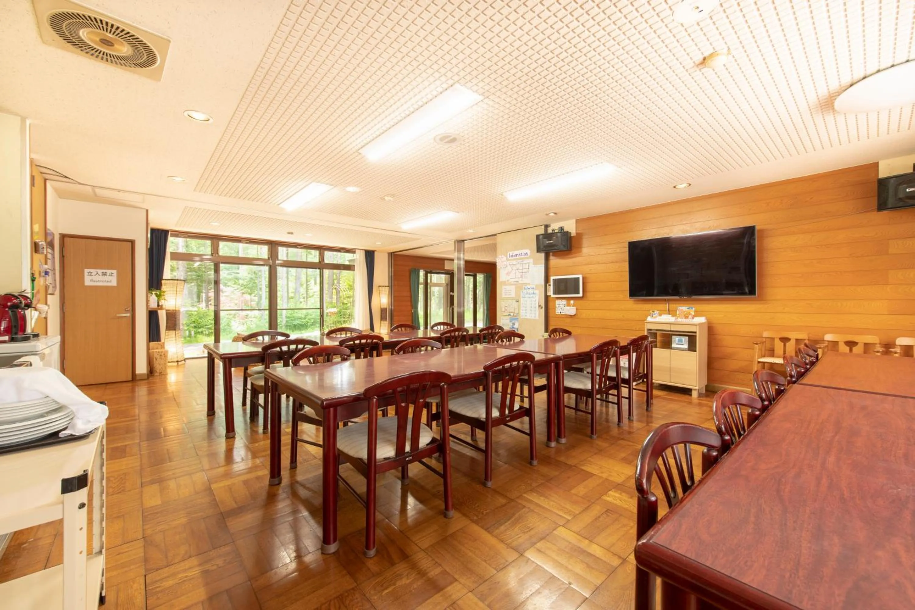 Restaurant/places to eat in Yamanaka Lake Ryozan