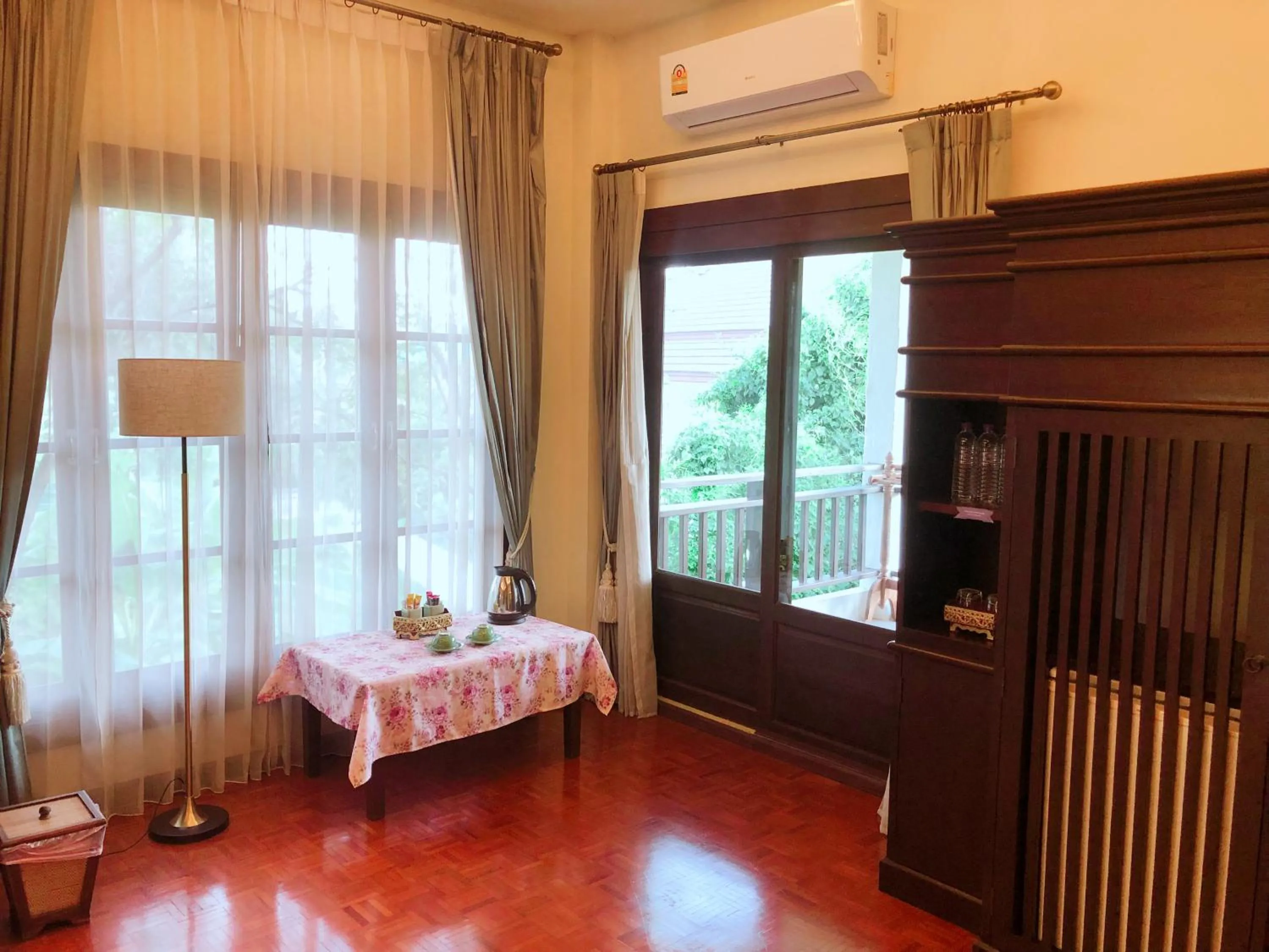 Bed in Vdara Pool Resort Spa Chiang Mai