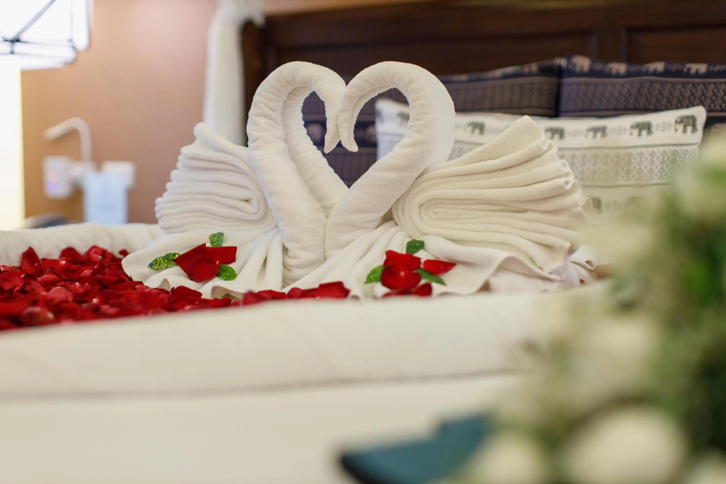 Bed in Vdara Pool Resort Spa Chiang Mai