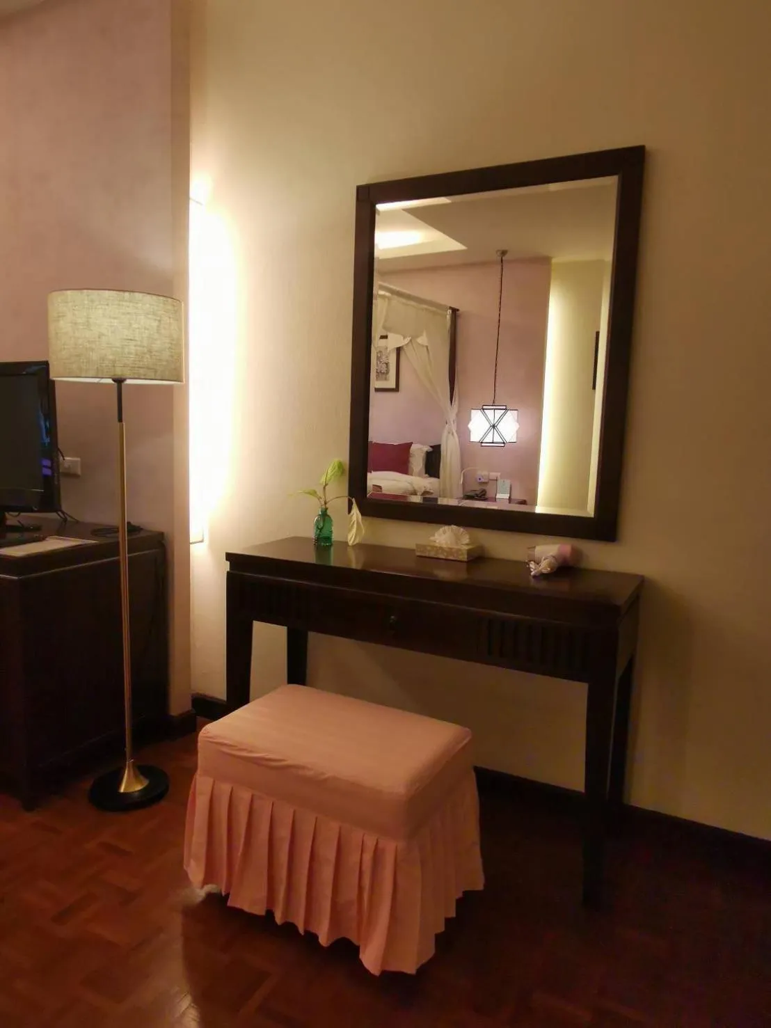 Bed in Vdara Pool Resort Spa Chiang Mai